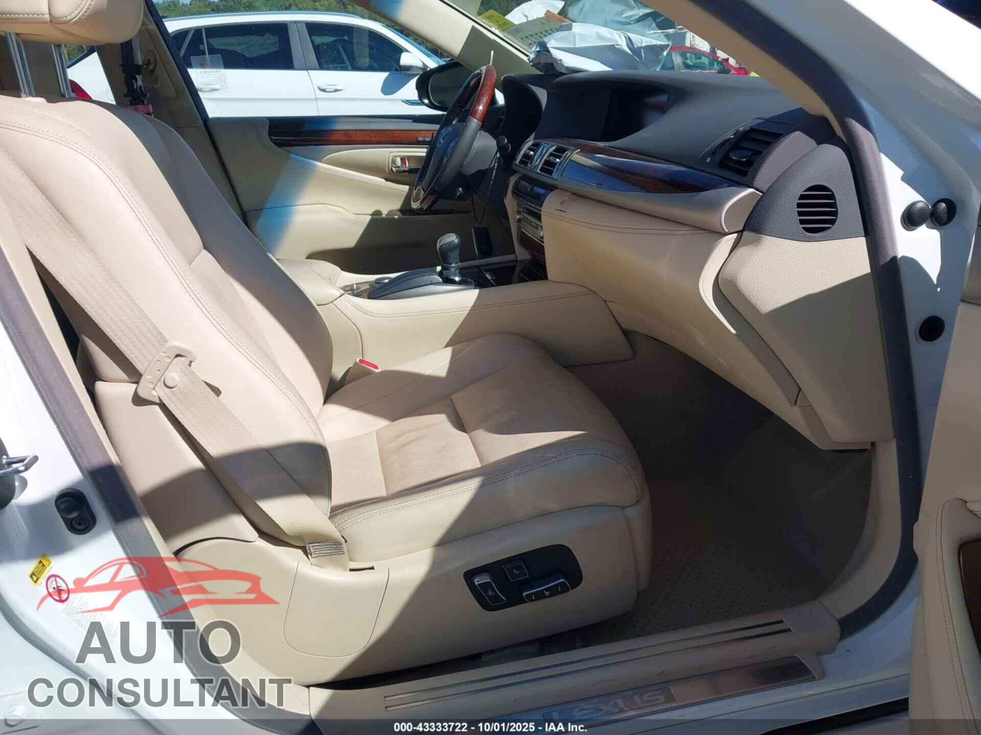 LEXUS LS 460 2013 - JTHBL5EF8D5118329