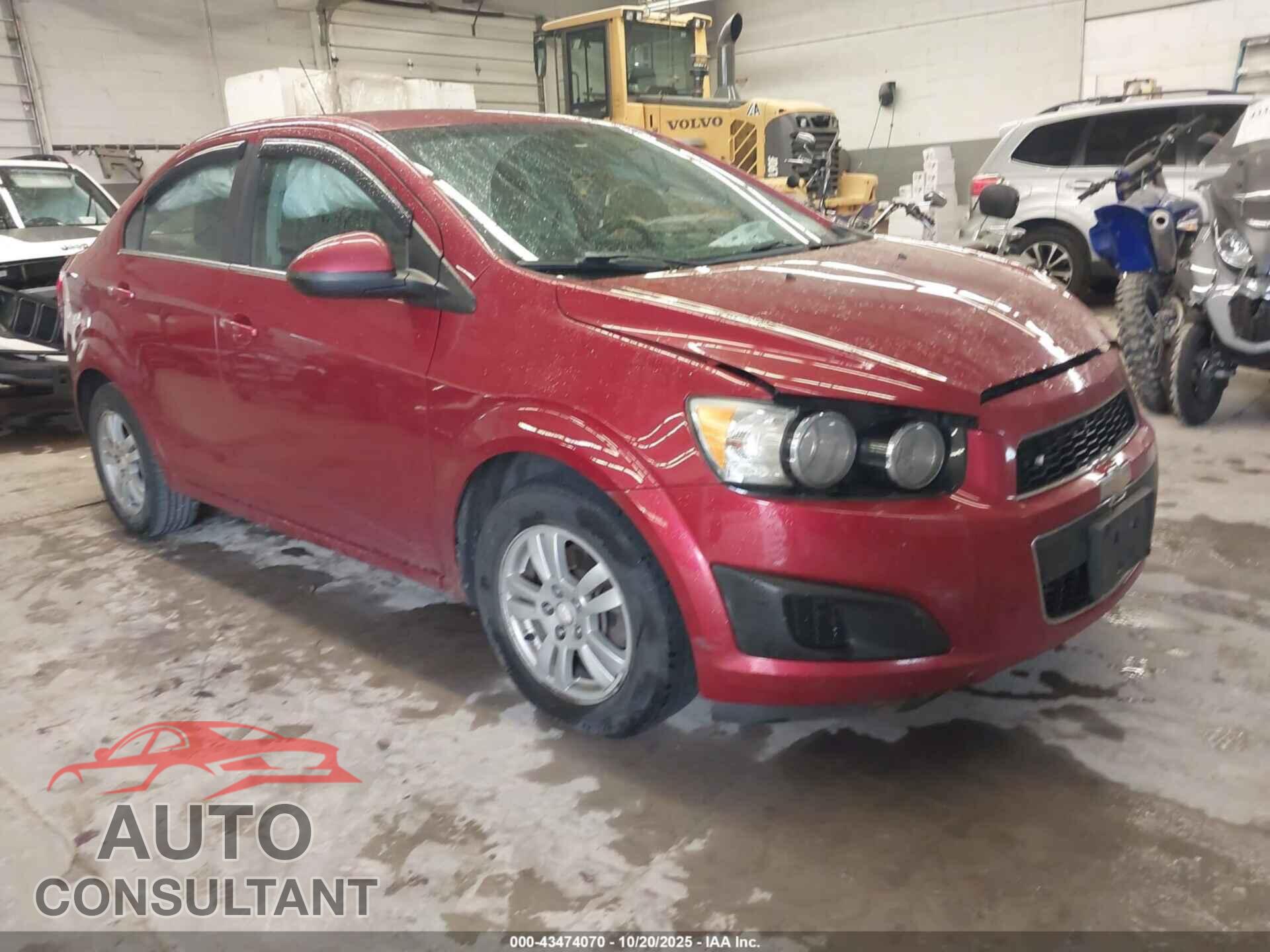 CHEVROLET SONIC 2015 - 1G1JC5SG6F4218828