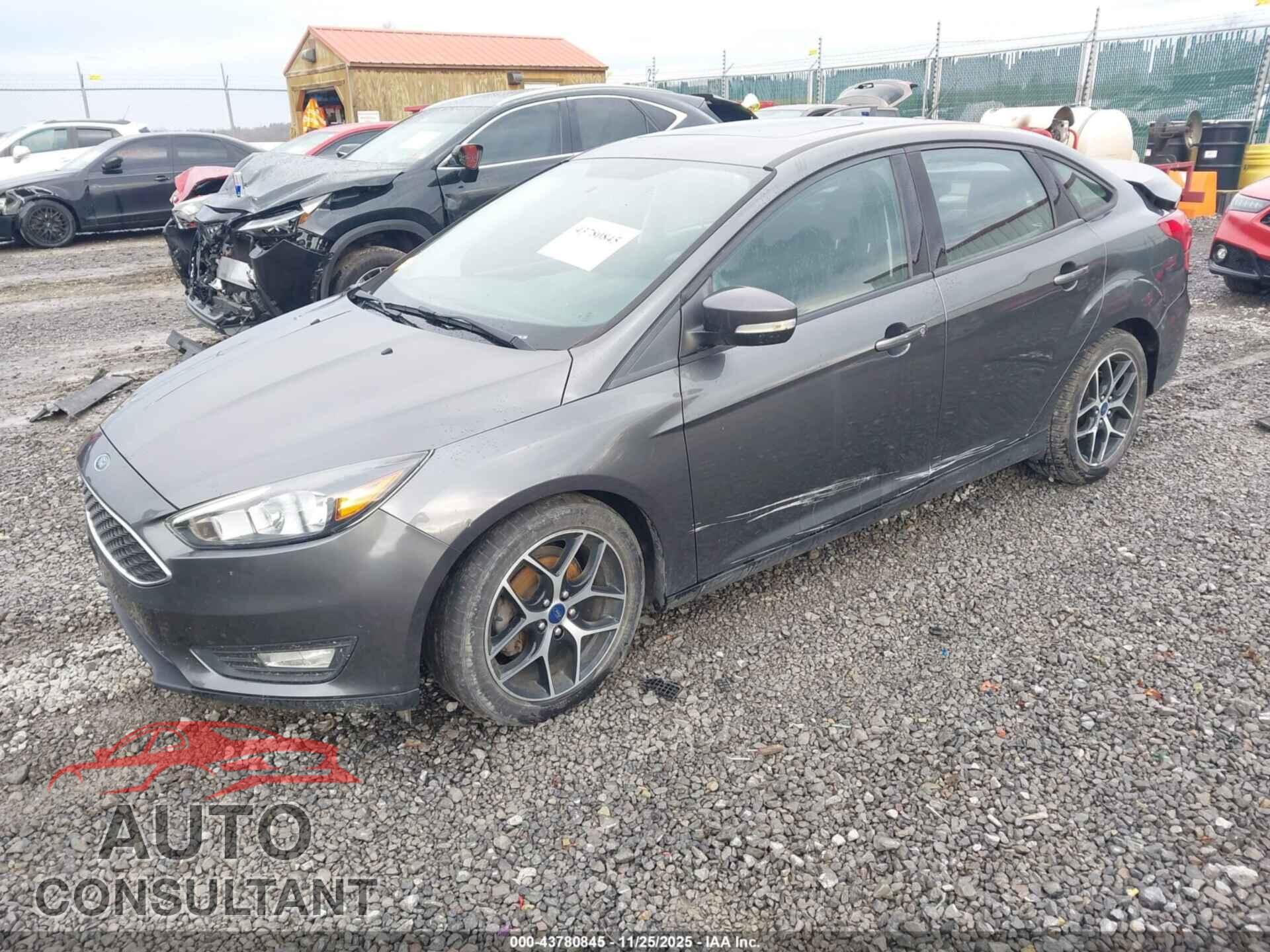 FORD FOCUS 2018 - 1FADP3H22JL210304
