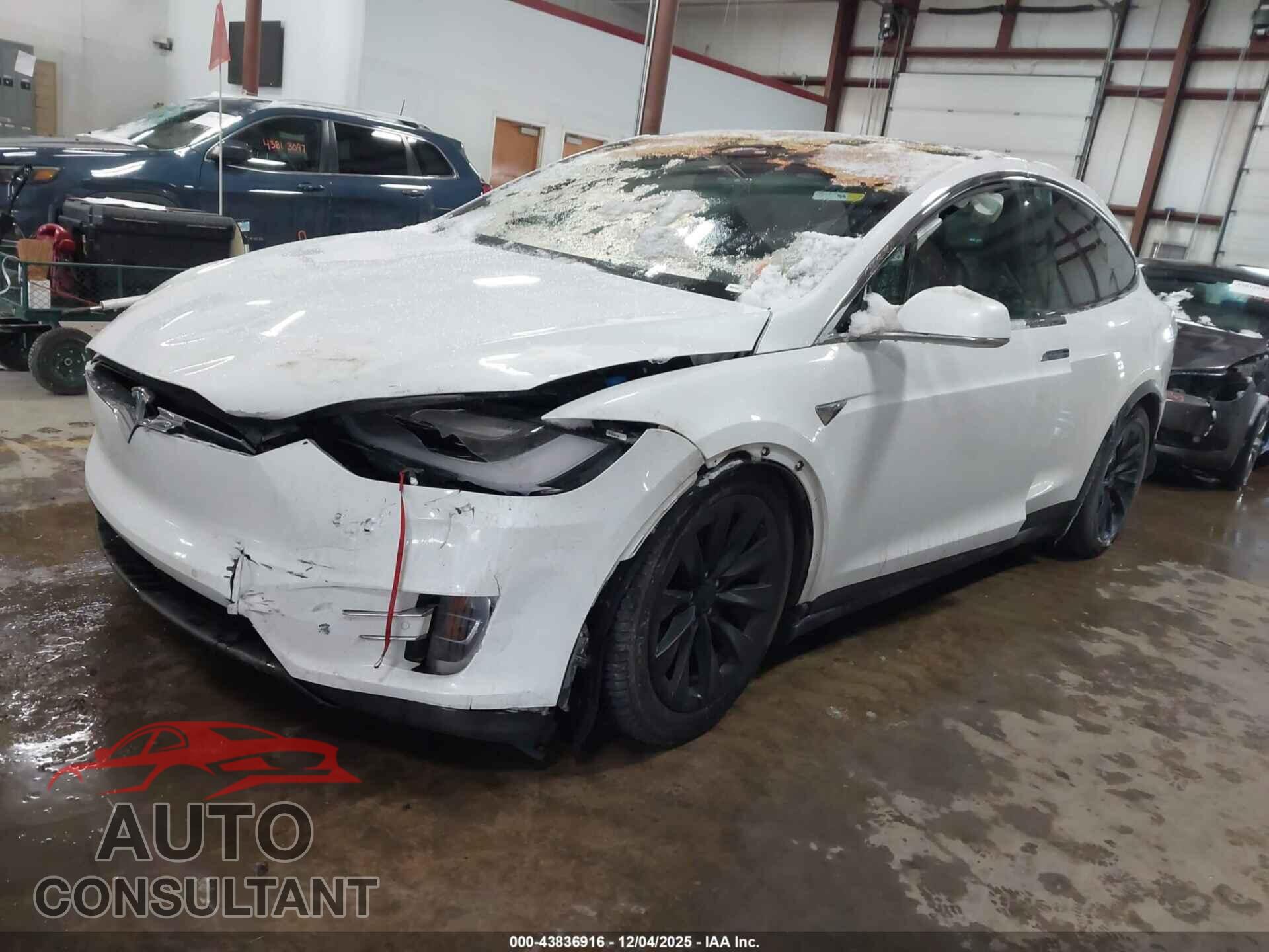 TESLA MODEL X 2017 - 5YJXCBE2XHF054527