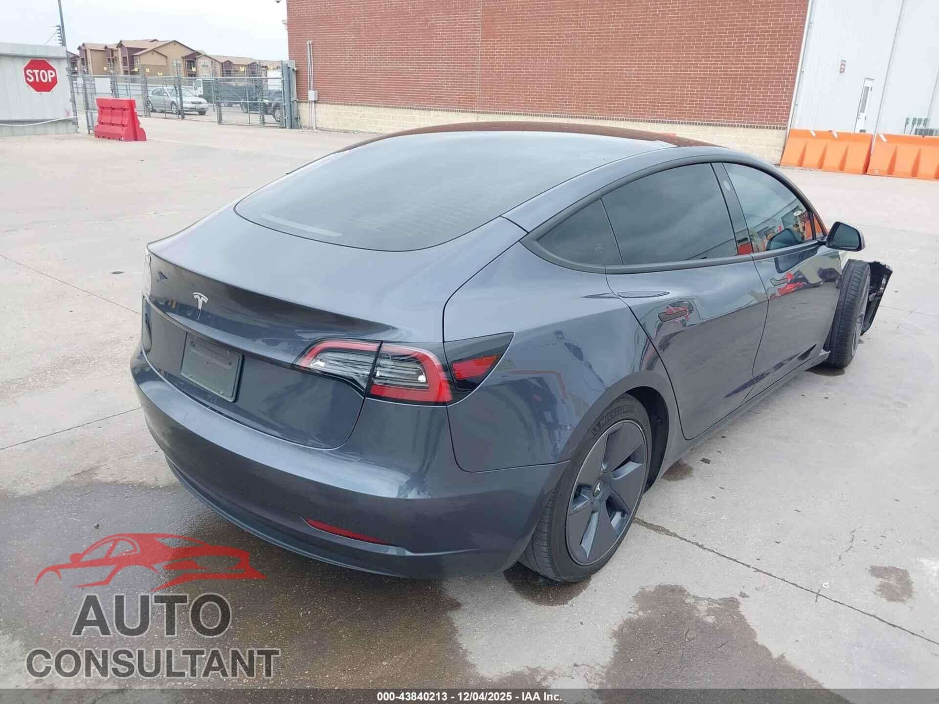 TESLA MODEL 3 2023 - 5YJ3E1EA9PF665559