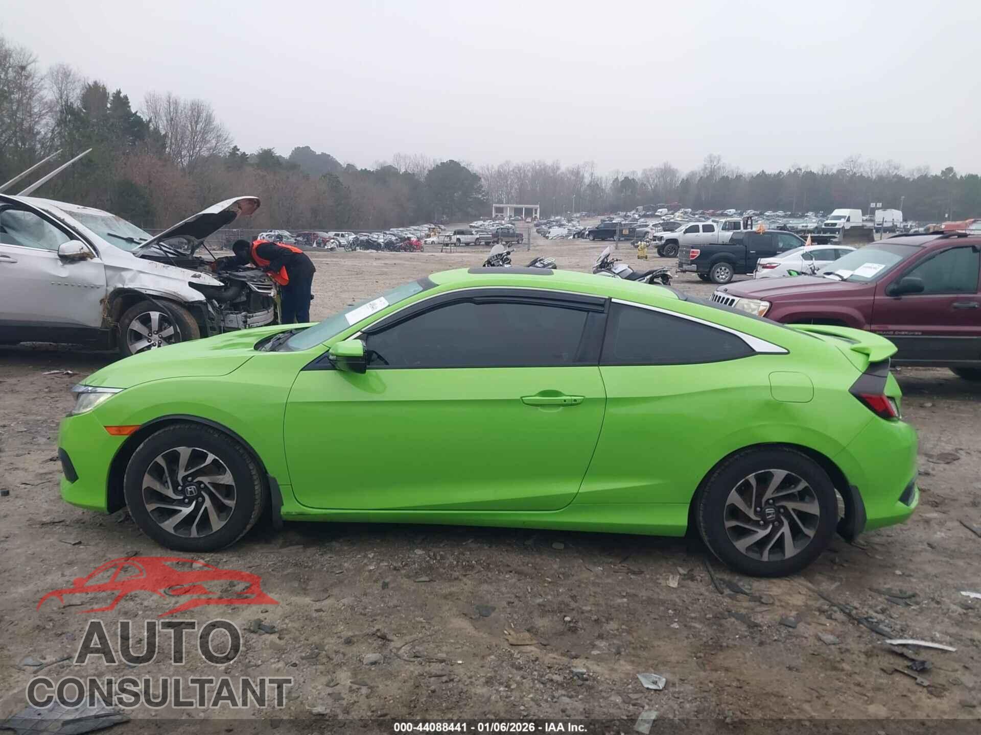 HONDA CIVIC 2016 - 2HGFC4B00GH304832