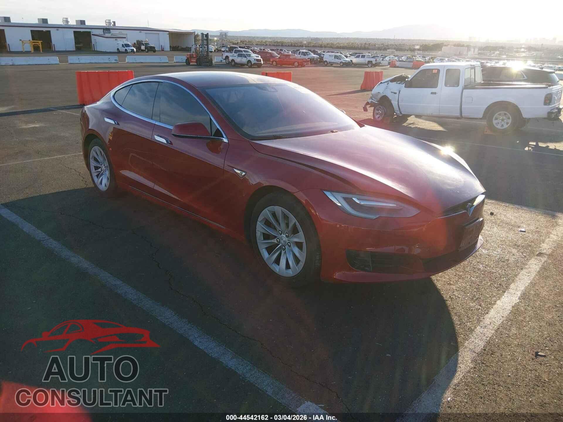 TESLA MODEL S 2016 - 5YJSA1E17GF154634