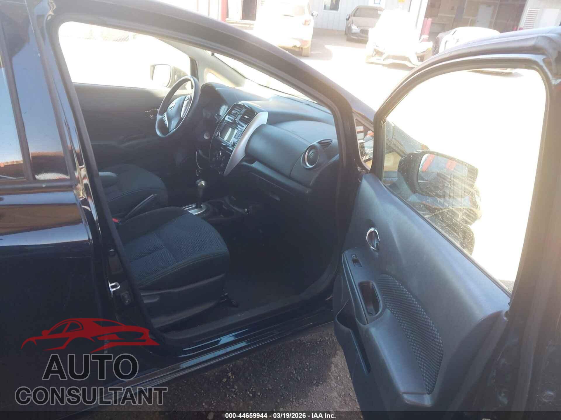 NISSAN VERSA NOTE 2017 - 3N1CE2CP1HL365145