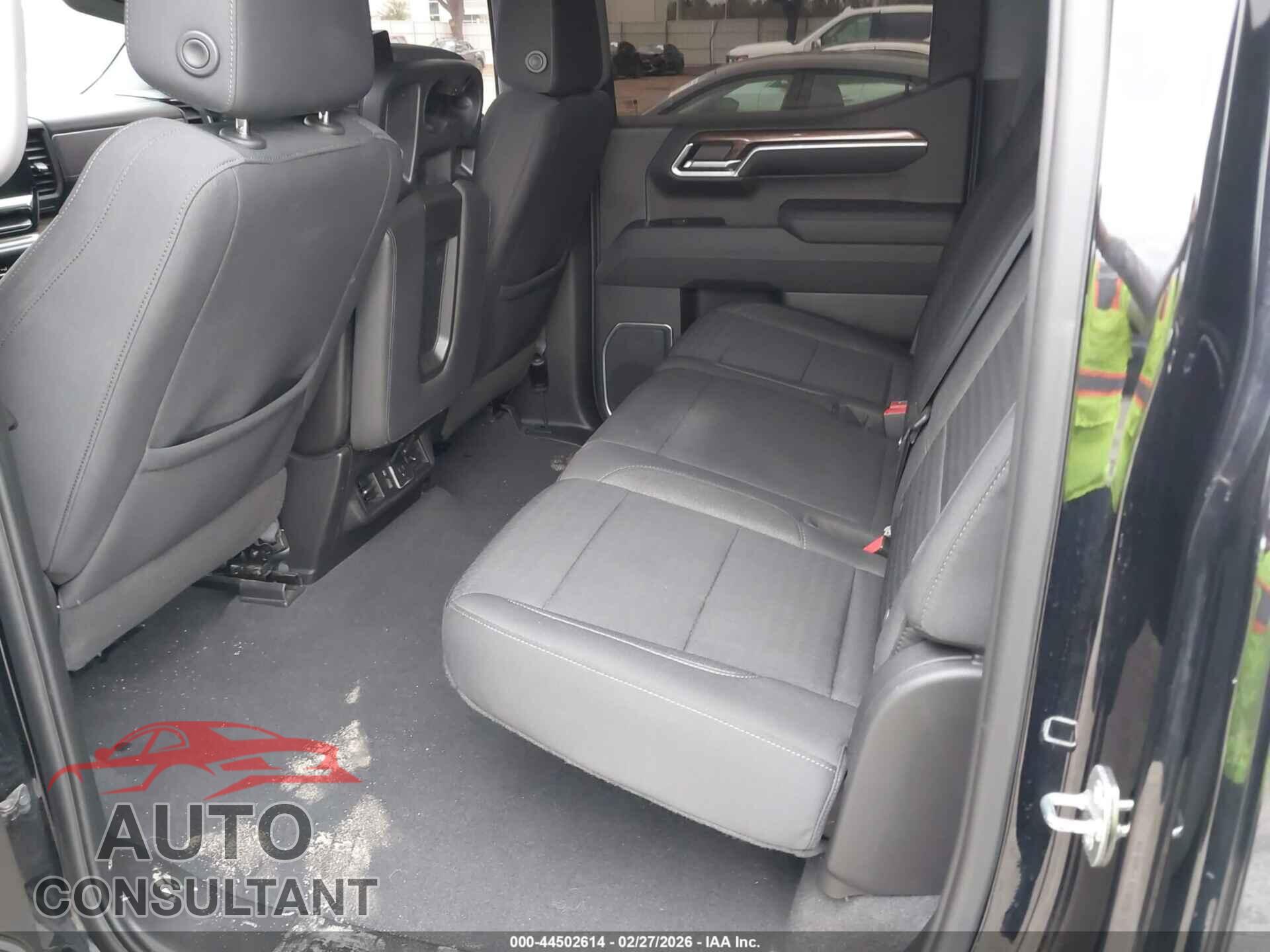 CHEVROLET SILVERADO 1500 2023 - 3GCPDKEK4PG128398