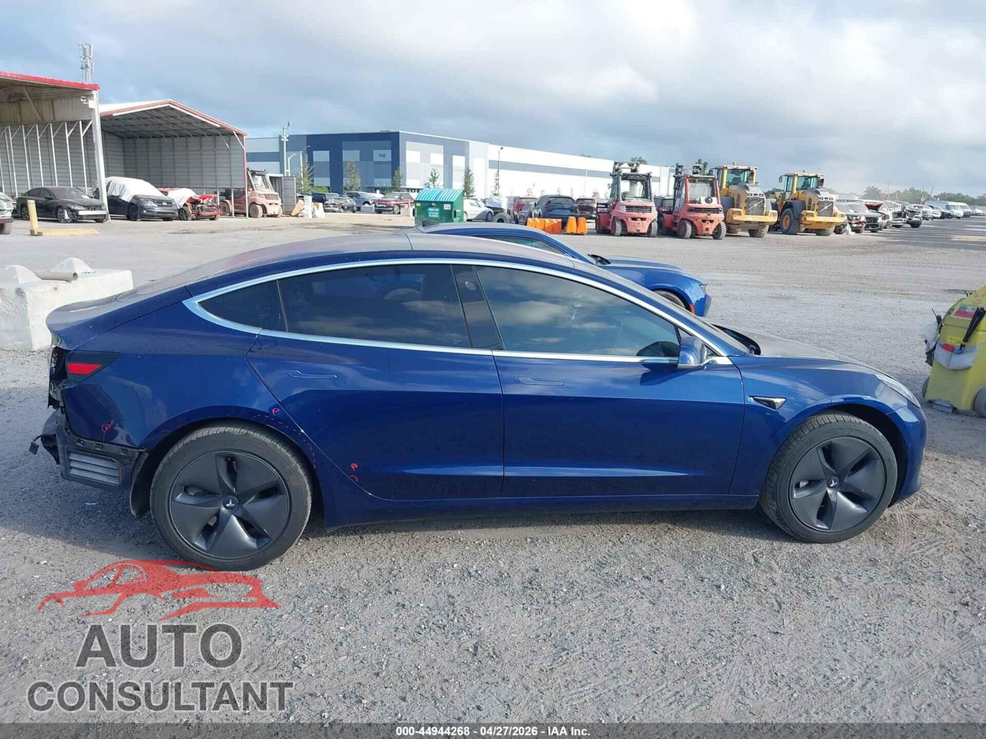TESLA MODEL 3 2017 - 5YJ3E1EA7HF002301
