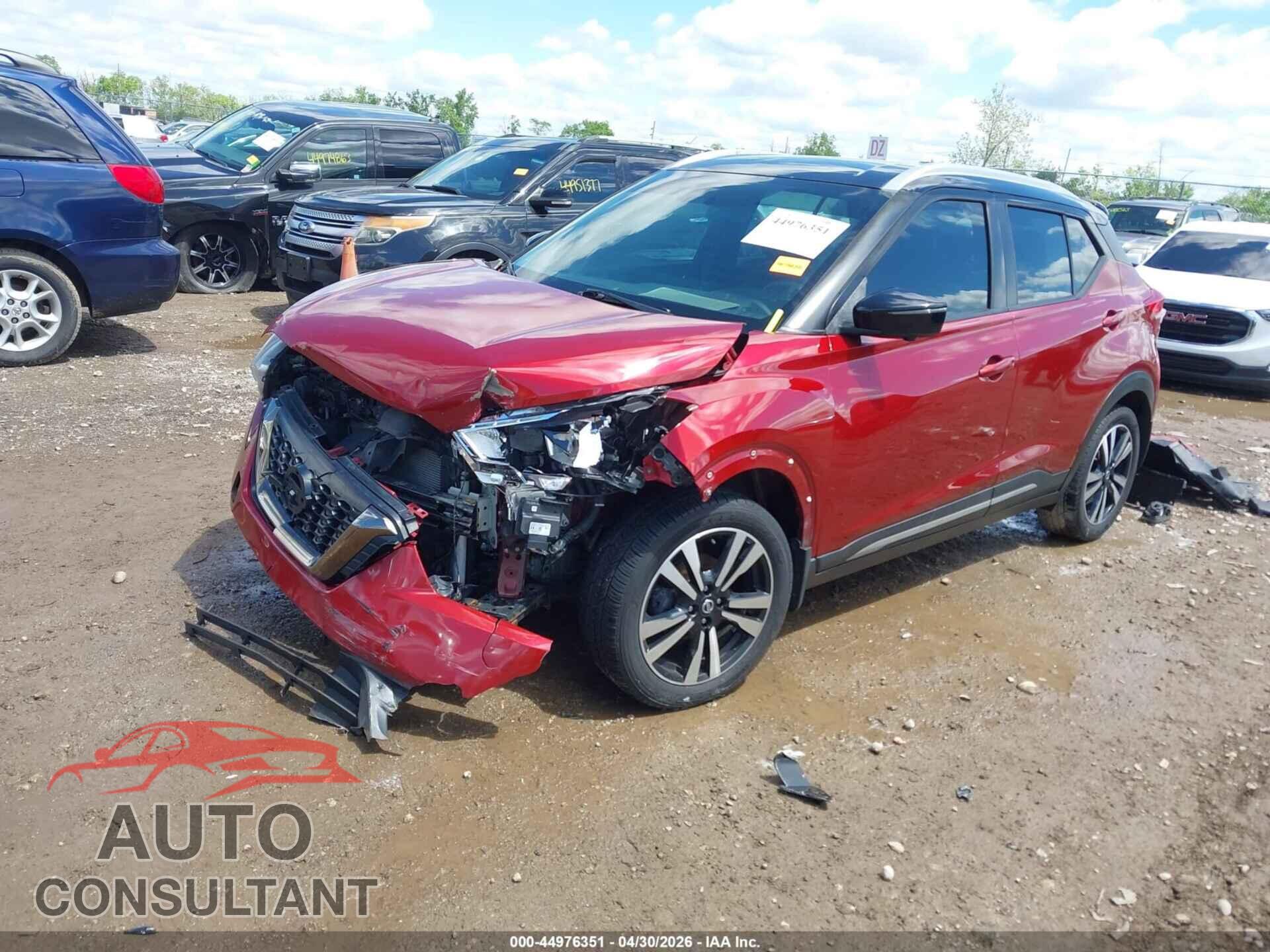 NISSAN KICKS 2019 - 3N1CP5CU3KL569793