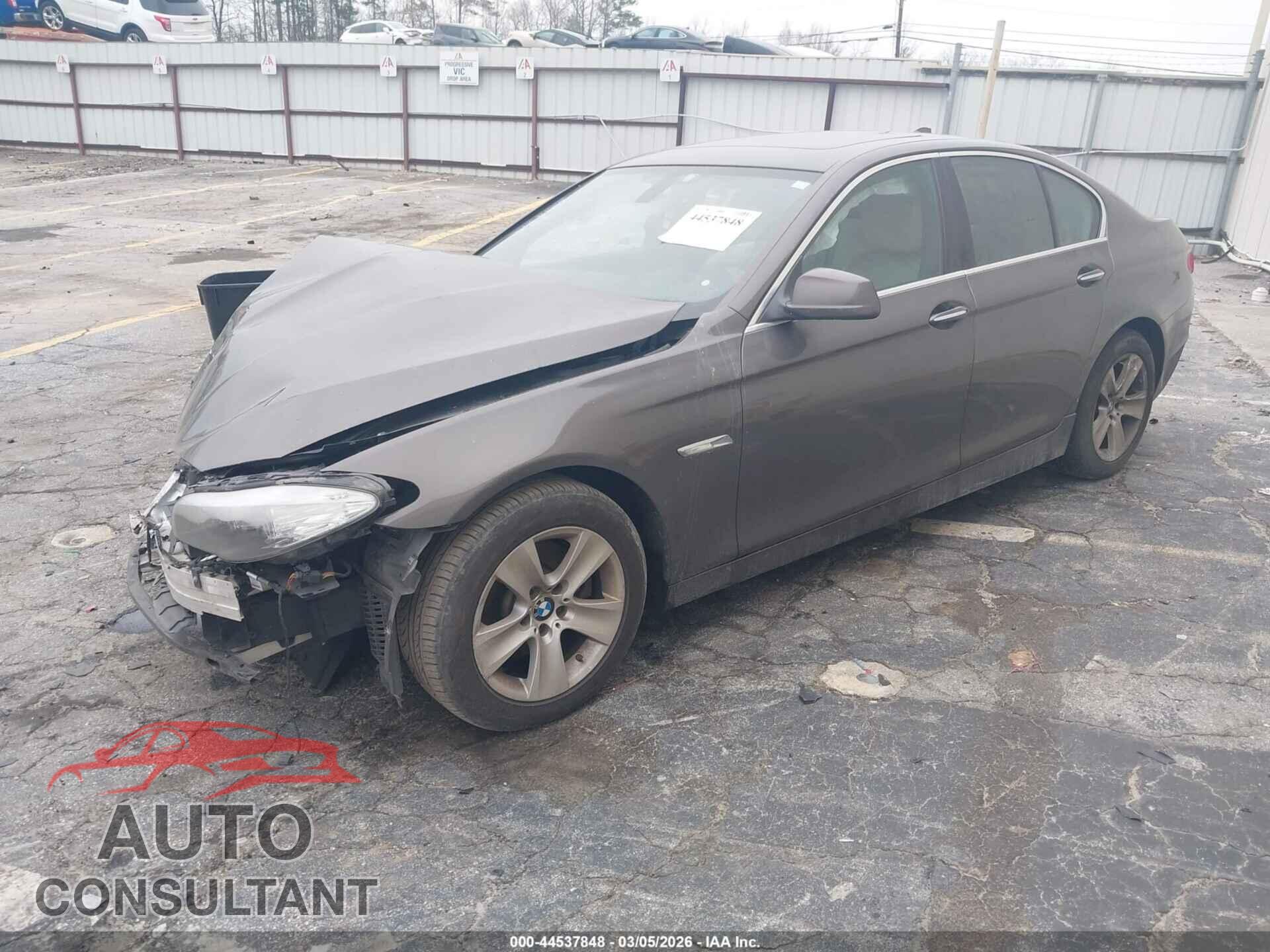 BMW 528I 2011 - WBAFR1C54BC741683