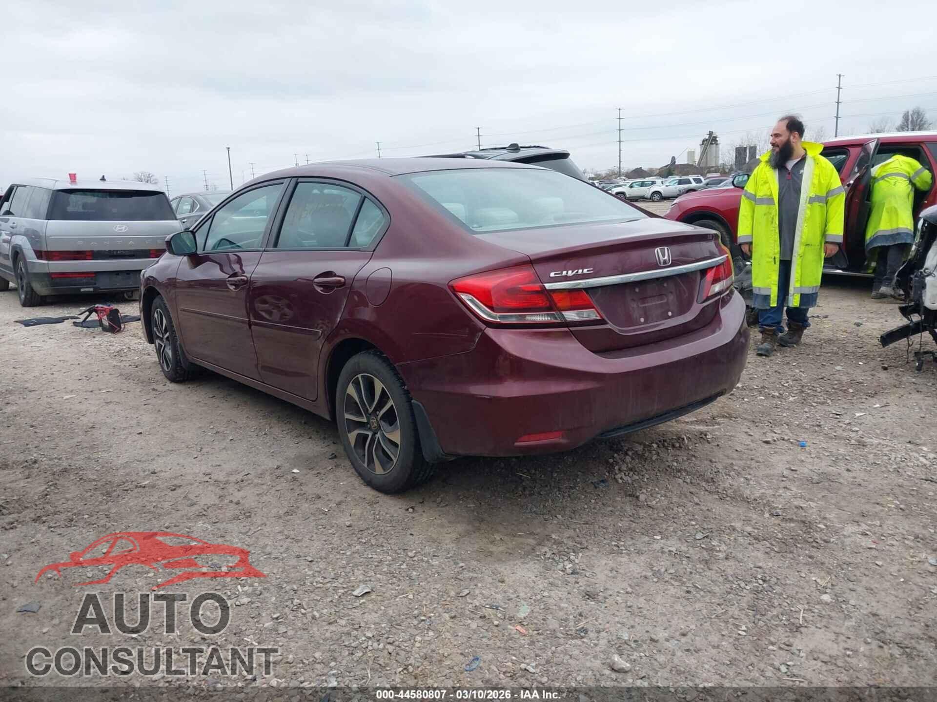 HONDA CIVIC 2015 - 2HGFB2F84FH558209