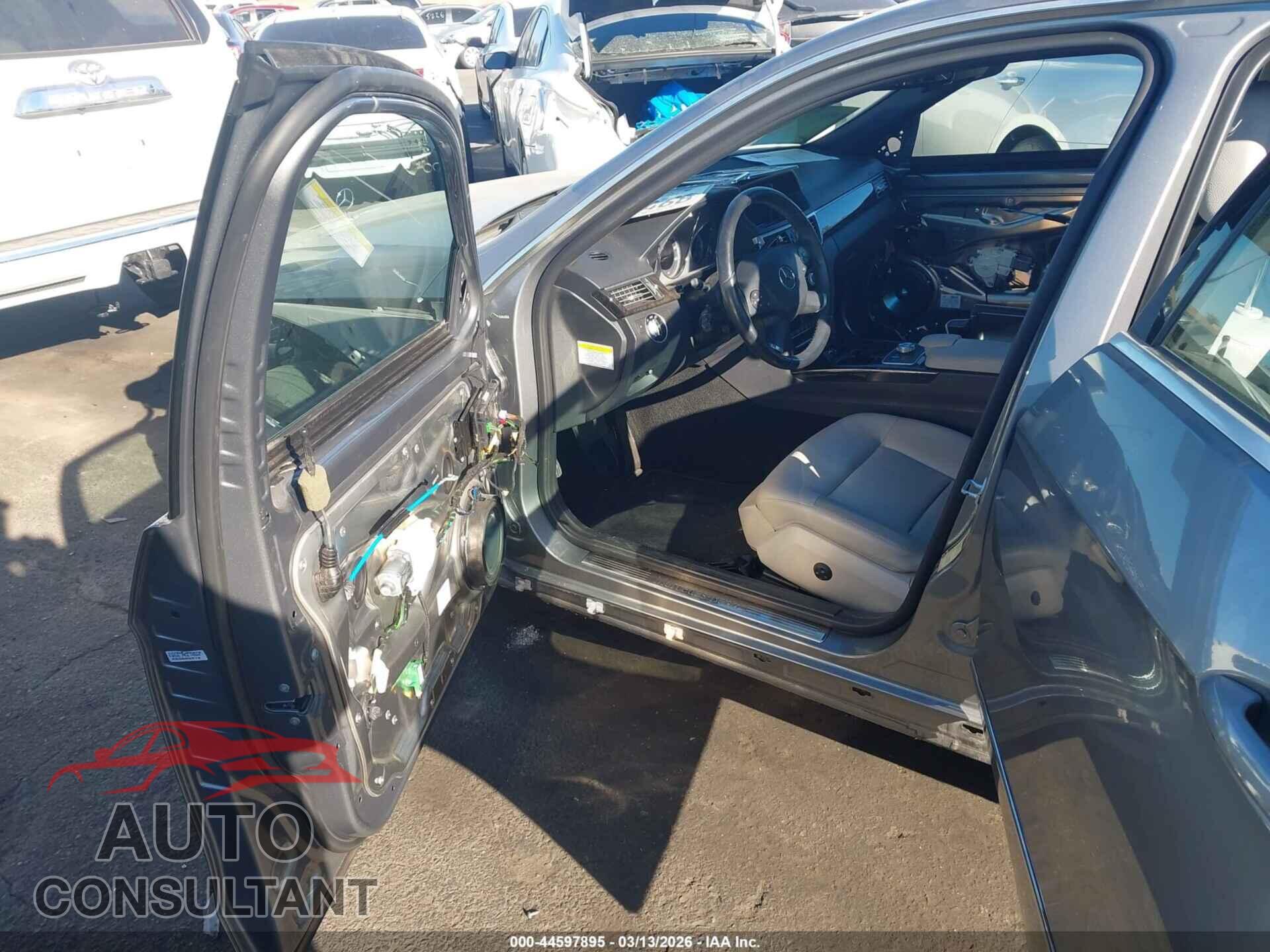 MERCEDES-BENZ E 350 2012 - WDDHF5KB0CA586765