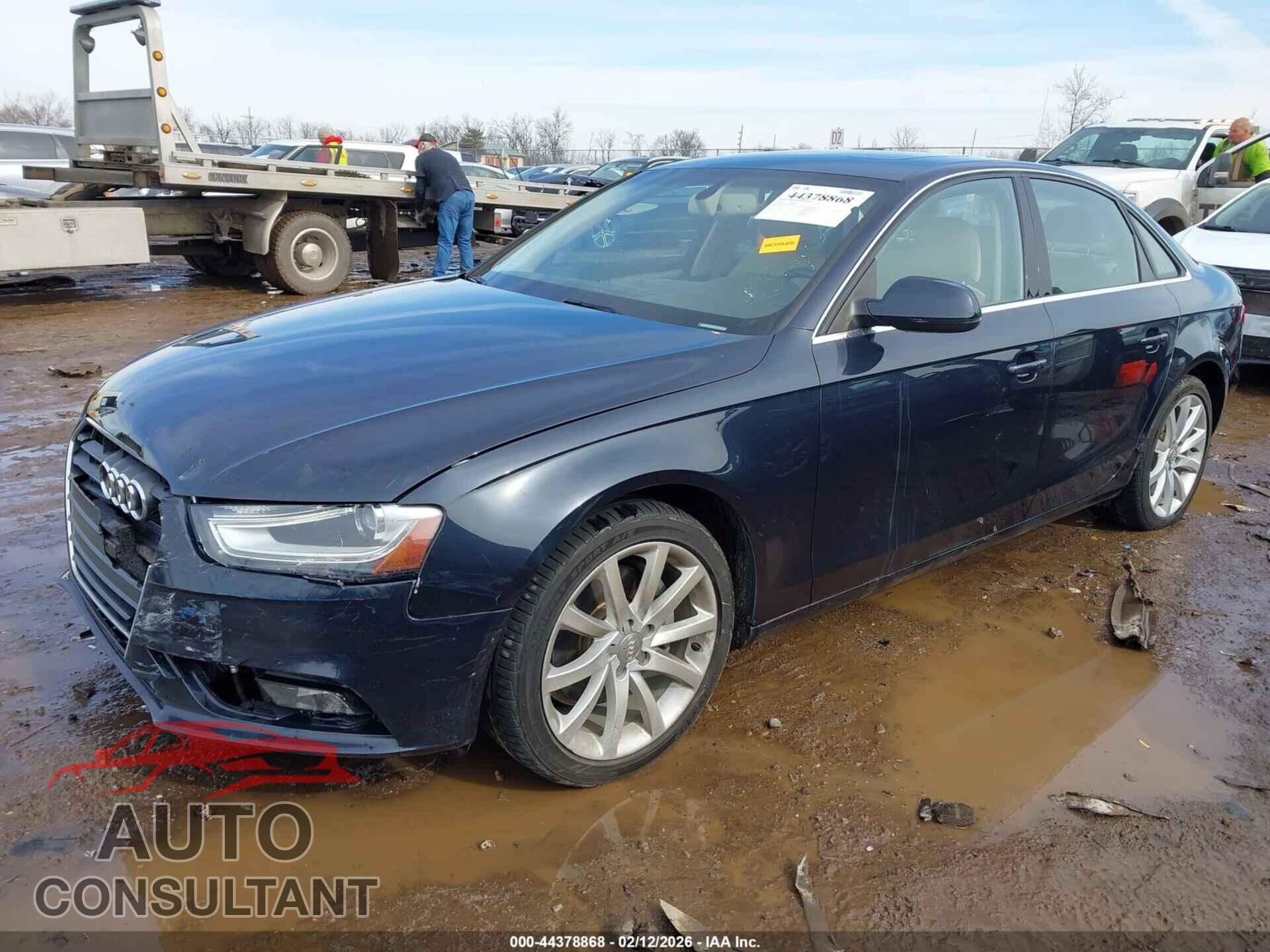 AUDI A4 2013 - WAUFFAFL0DN005561