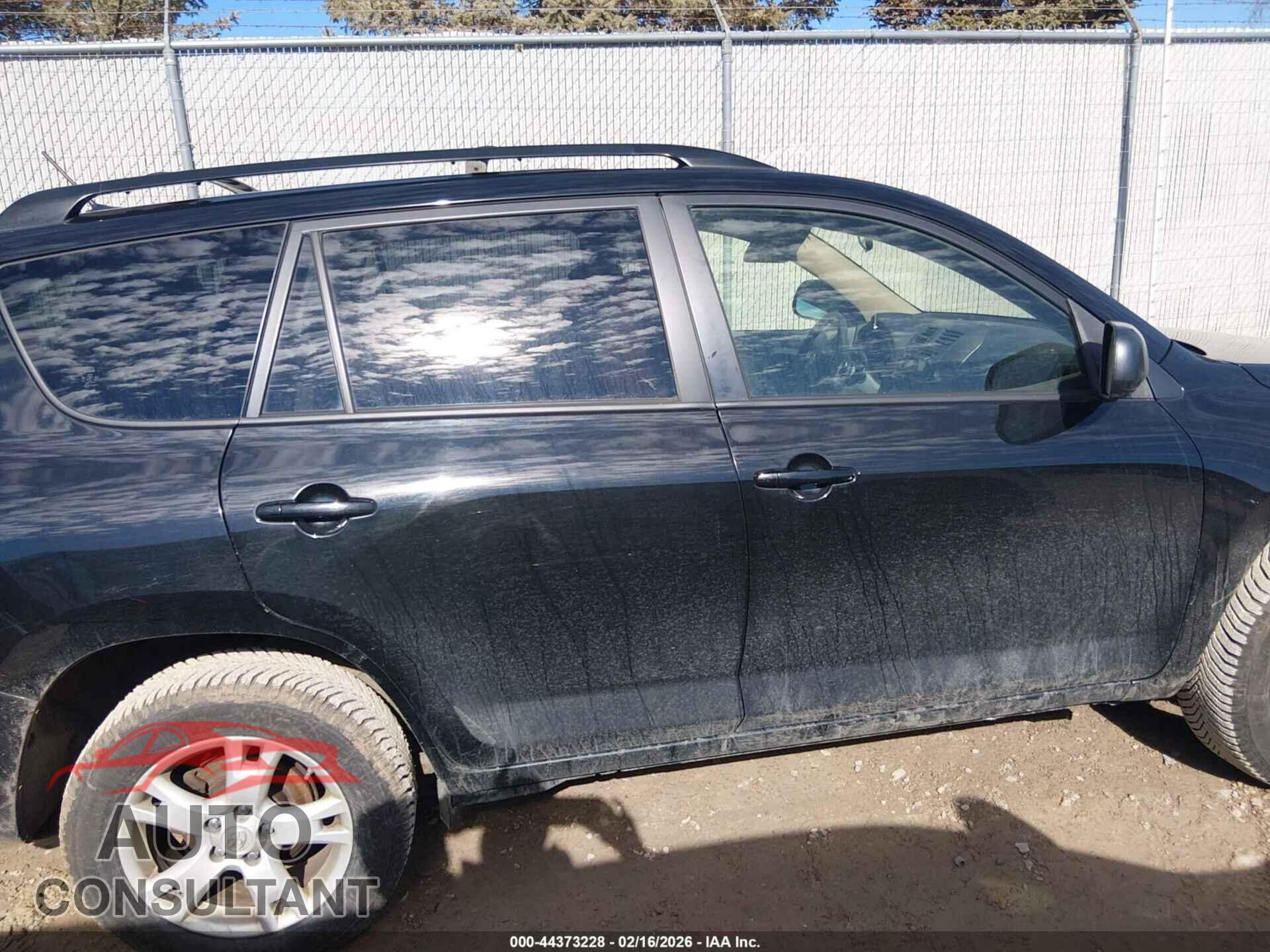 TOYOTA RAV4 2012 - JTMBF4DV9C5056899
