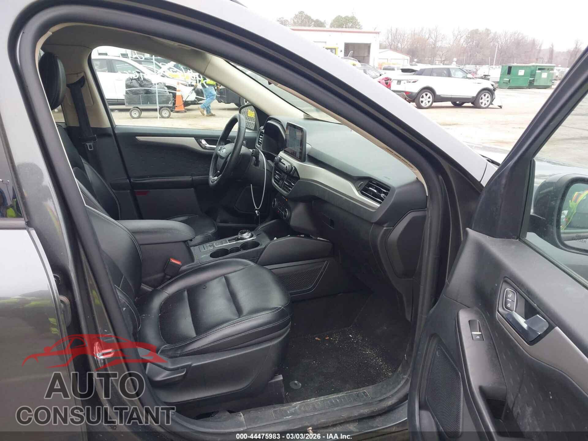 FORD ESCAPE 2020 - 1FMCU0H61LUA92643