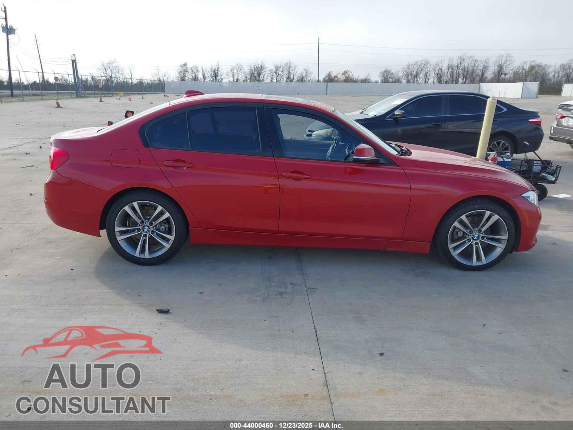 BMW 328I 2016 - WBA8E9G59GNU28539