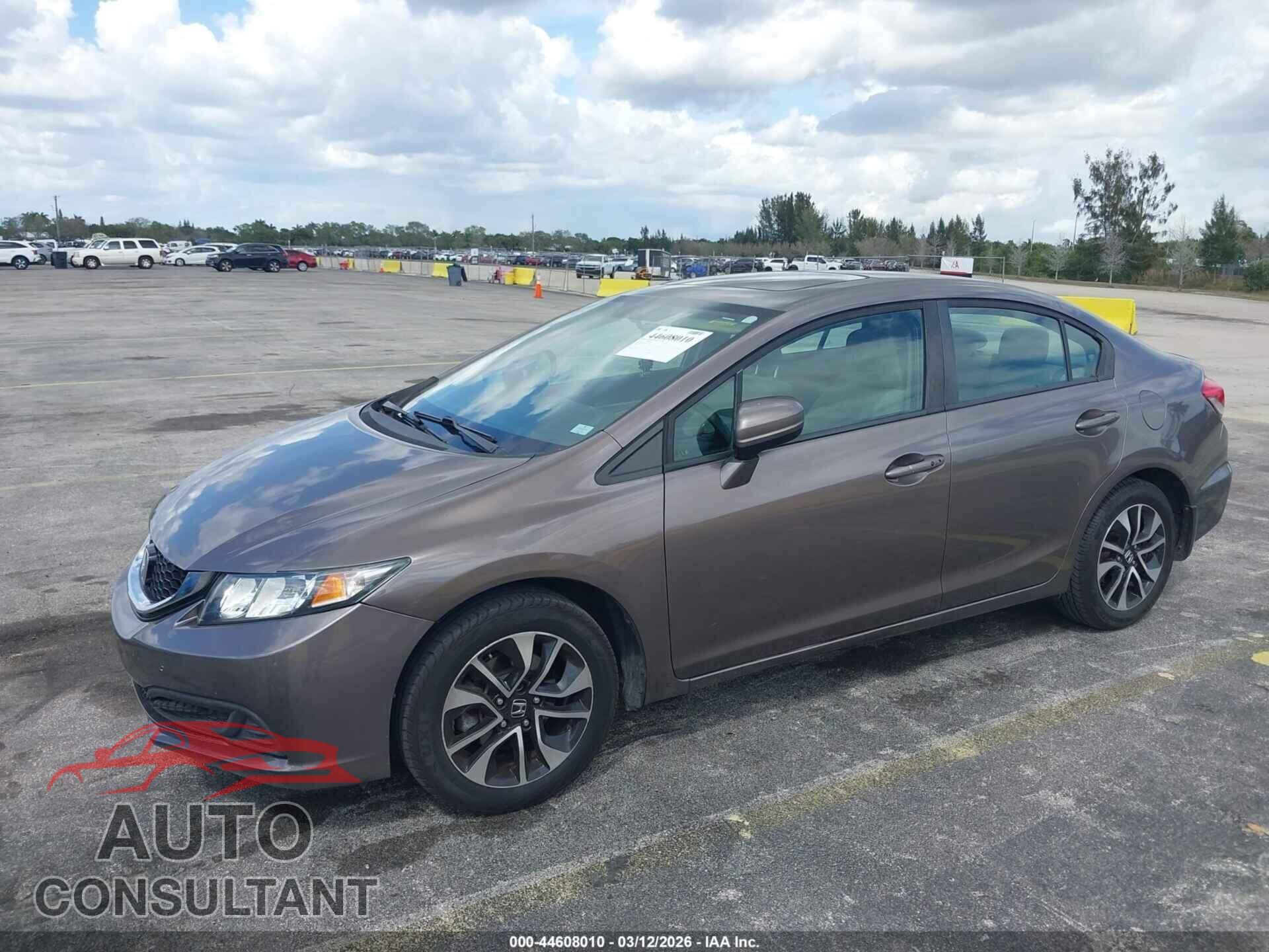 HONDA CIVIC 2015 - 19XFB2F8XFE013335
