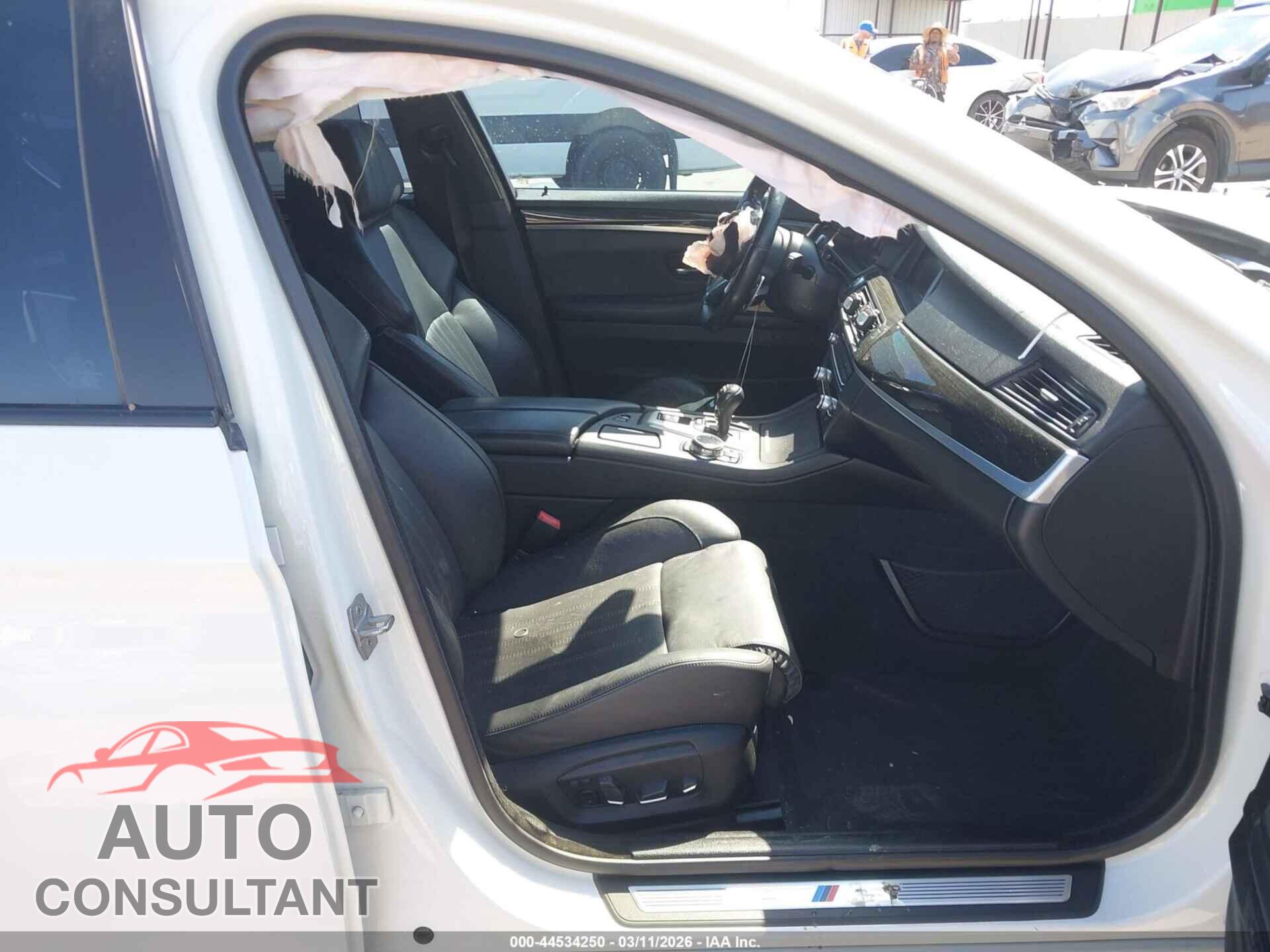 BMW M5 2014 - WBSFV9C55ED097499