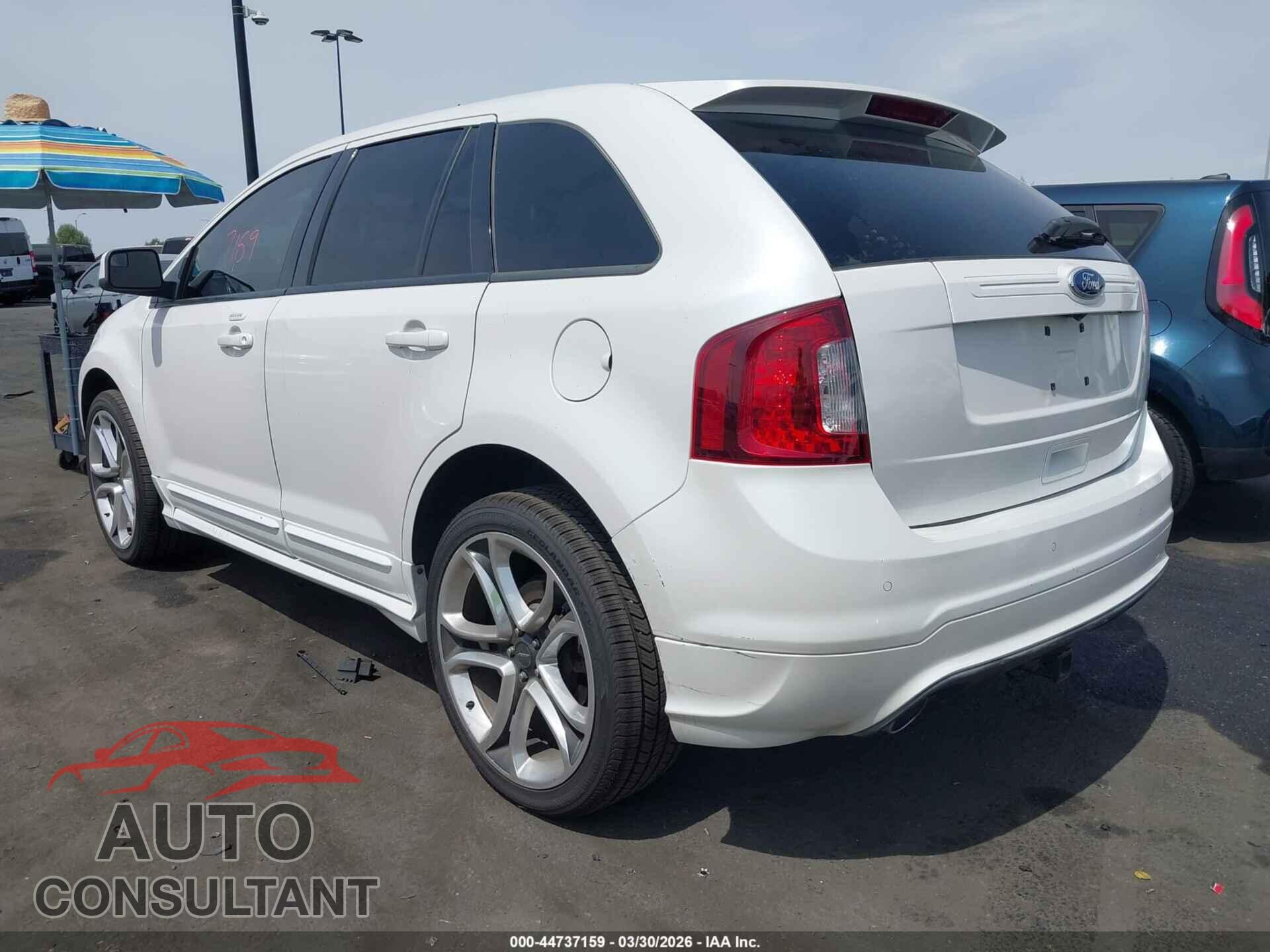 FORD EDGE 2011 - 2FMDK4AK4BBA34572