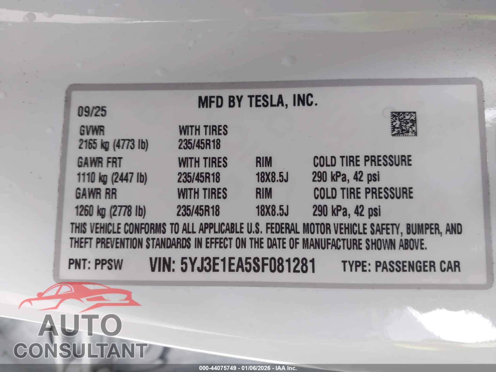 TESLA MODEL 3 2025 - 5YJ3E1EA5SF081281