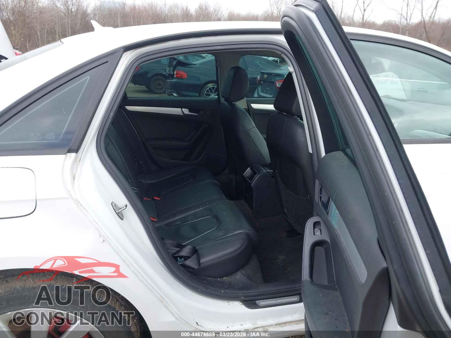 AUDI A4 2012 - WAUBFAFL1CN004058