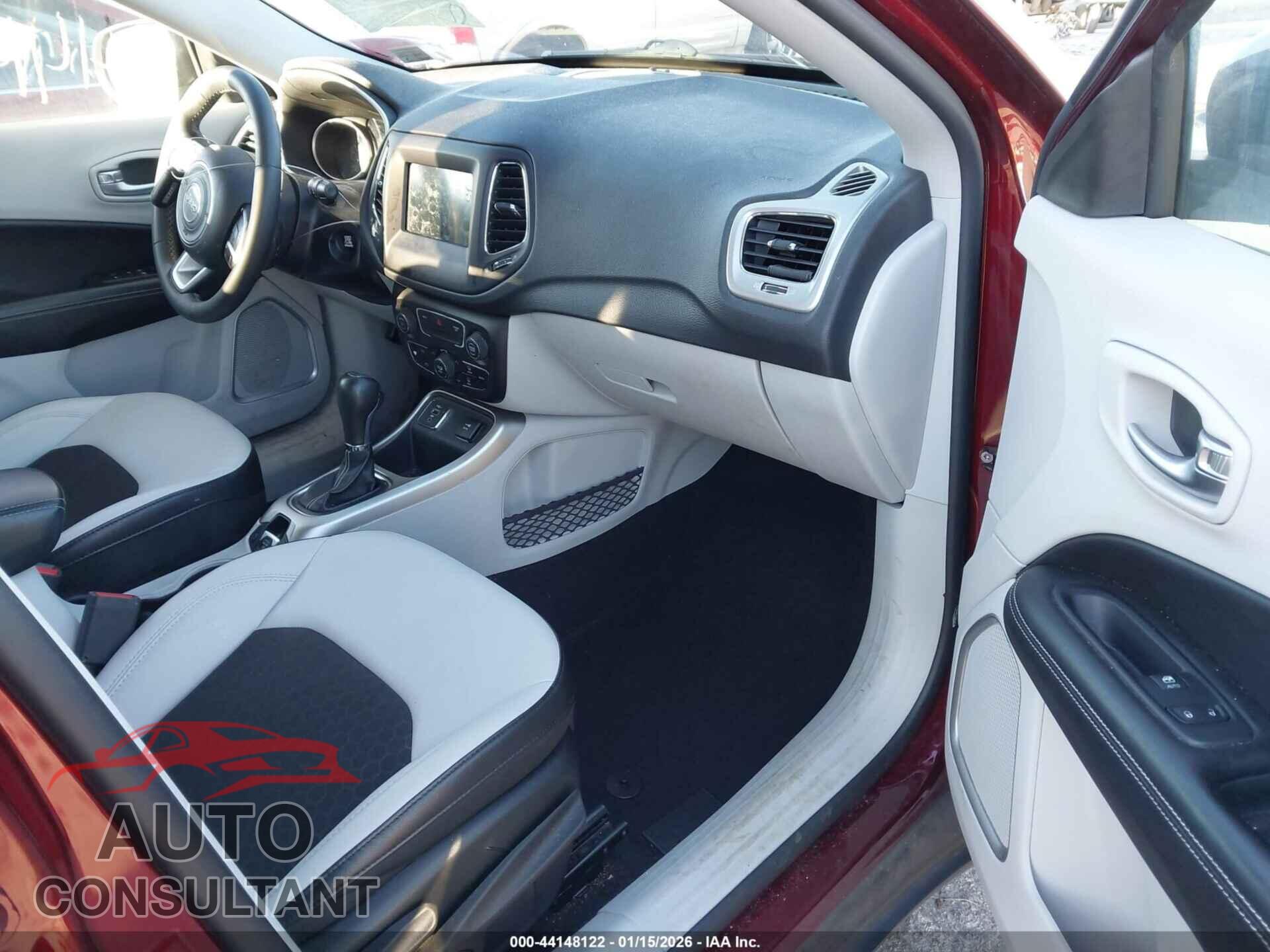 JEEP COMPASS 2021 - 3C4NJCBBXMT577159