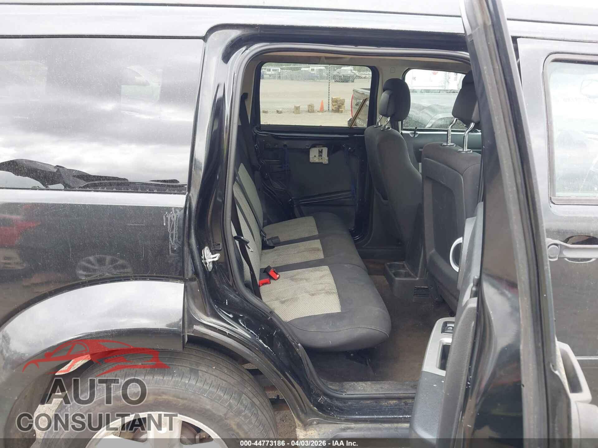 DODGE NITRO 2010 - 1D4PT5GK4AW104972