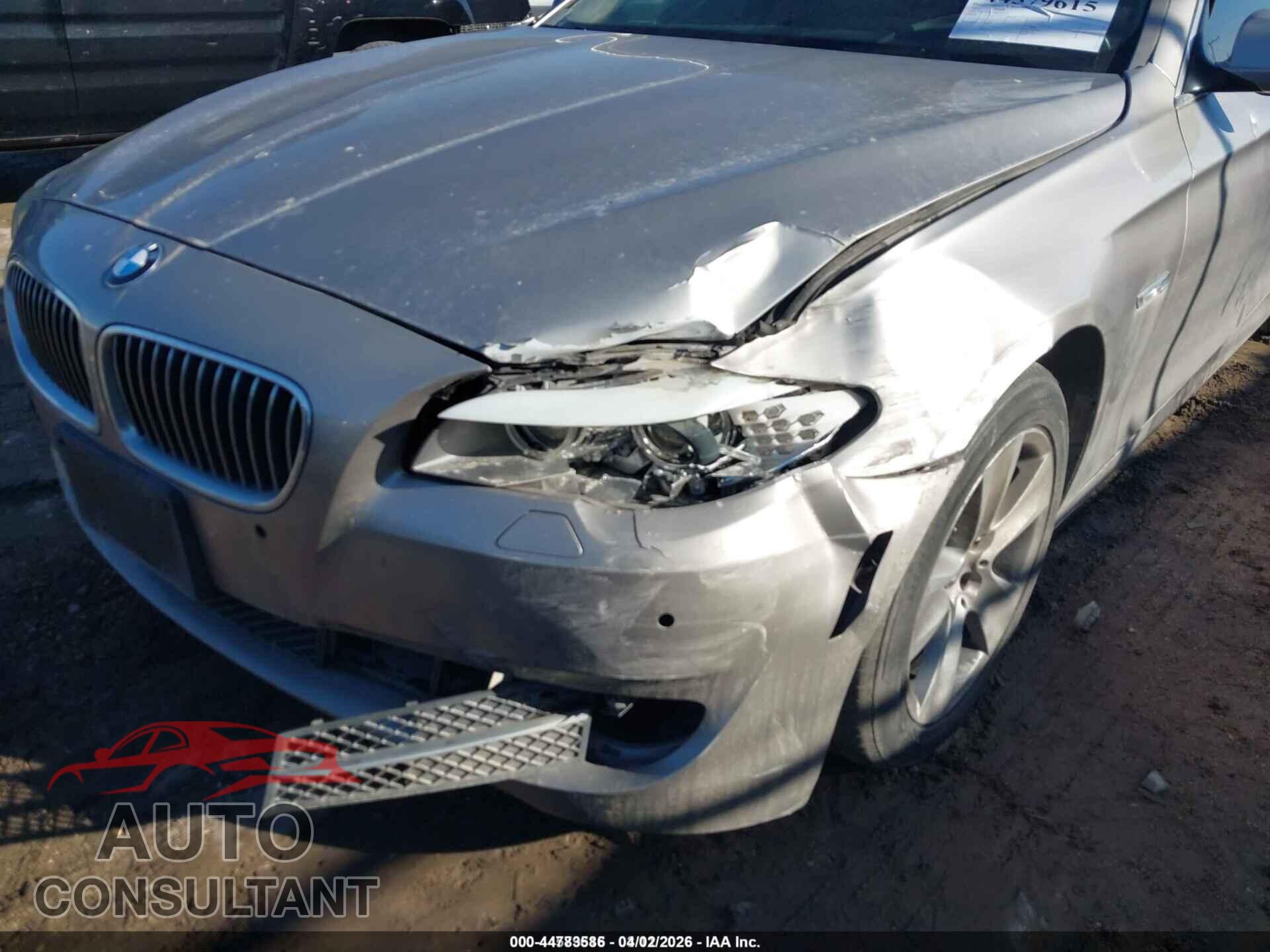 BMW 528I 2011 - WBAFR1C54BC742736
