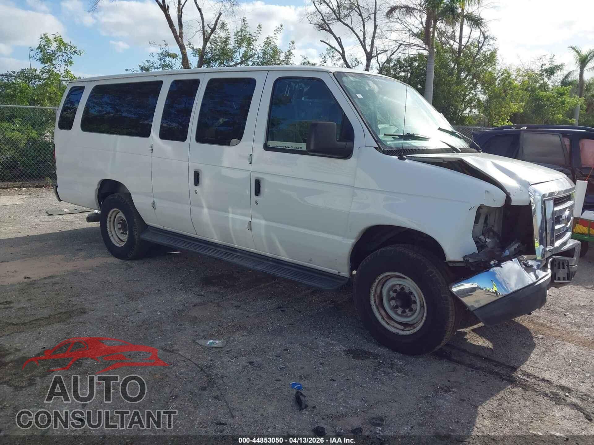 FORD E-350 SUPER DUTY 2010 - 1FBSS3BL7ADA25195