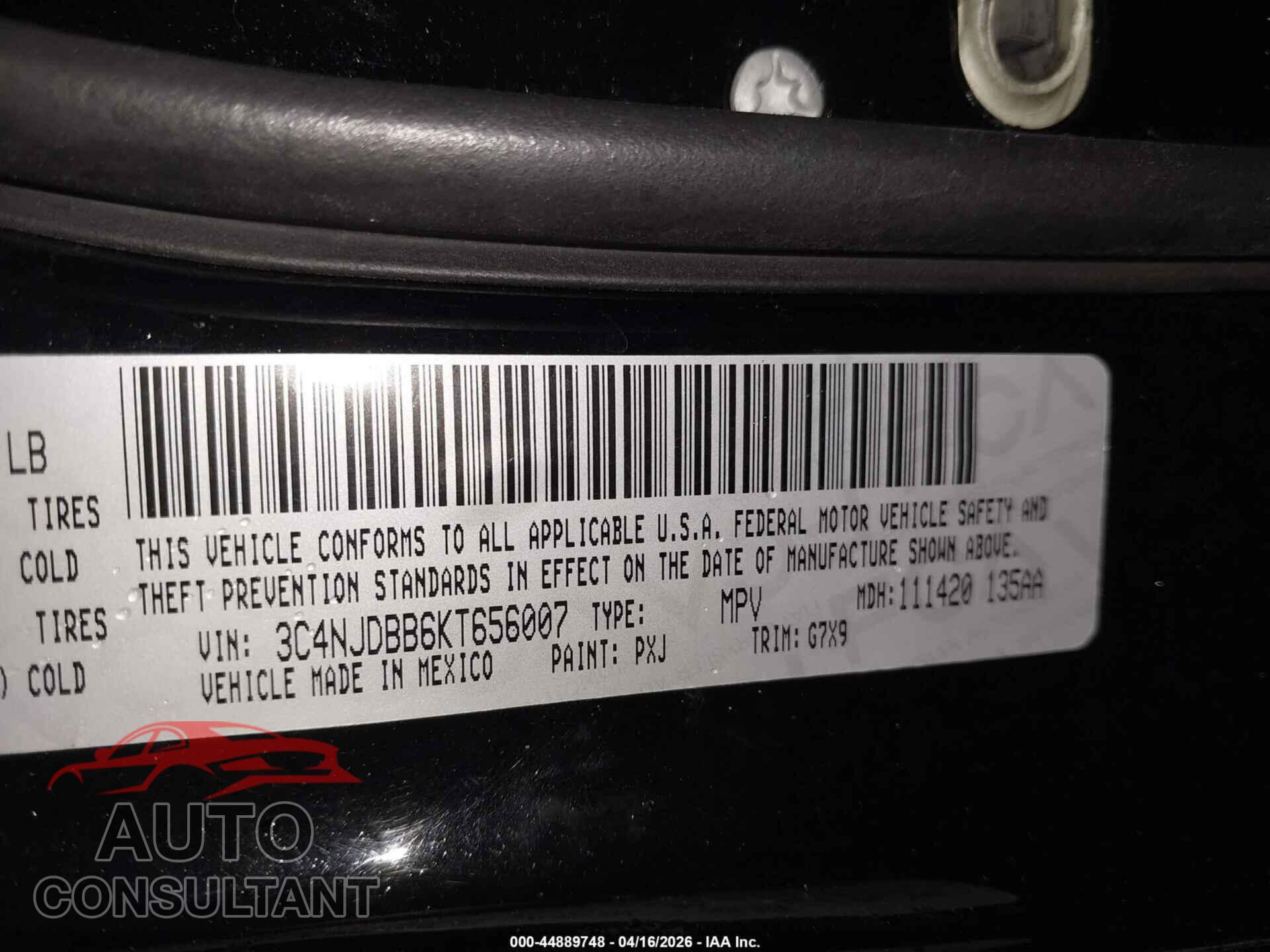 JEEP COMPASS 2019 - 3C4NJDBB6KT656007