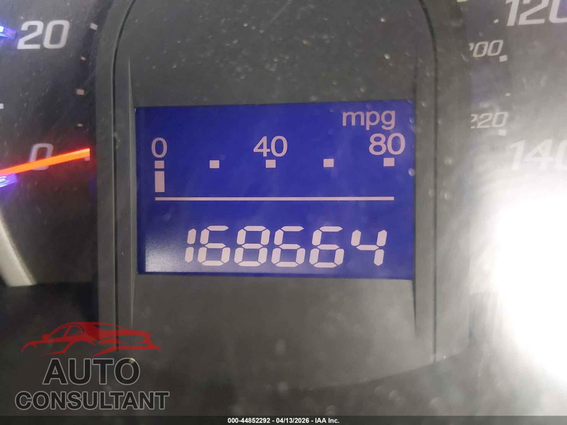 HONDA FIT 2013 - JHMGE8H5XDC033315