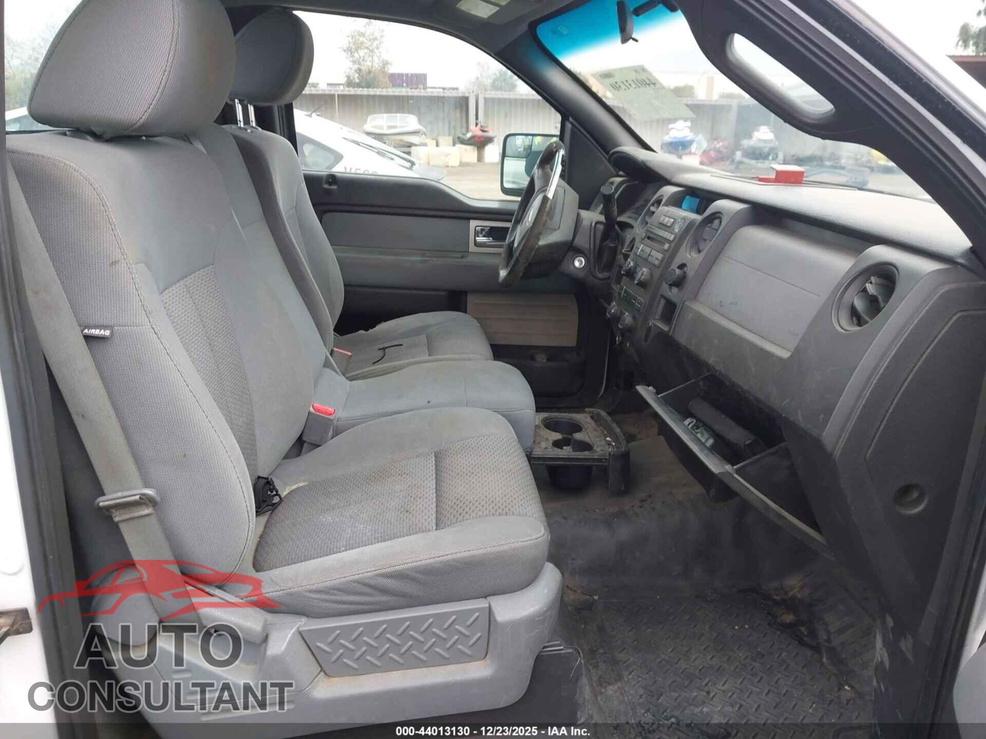 FORD F-150 2011 - 1FTNF1CF2BKD65376