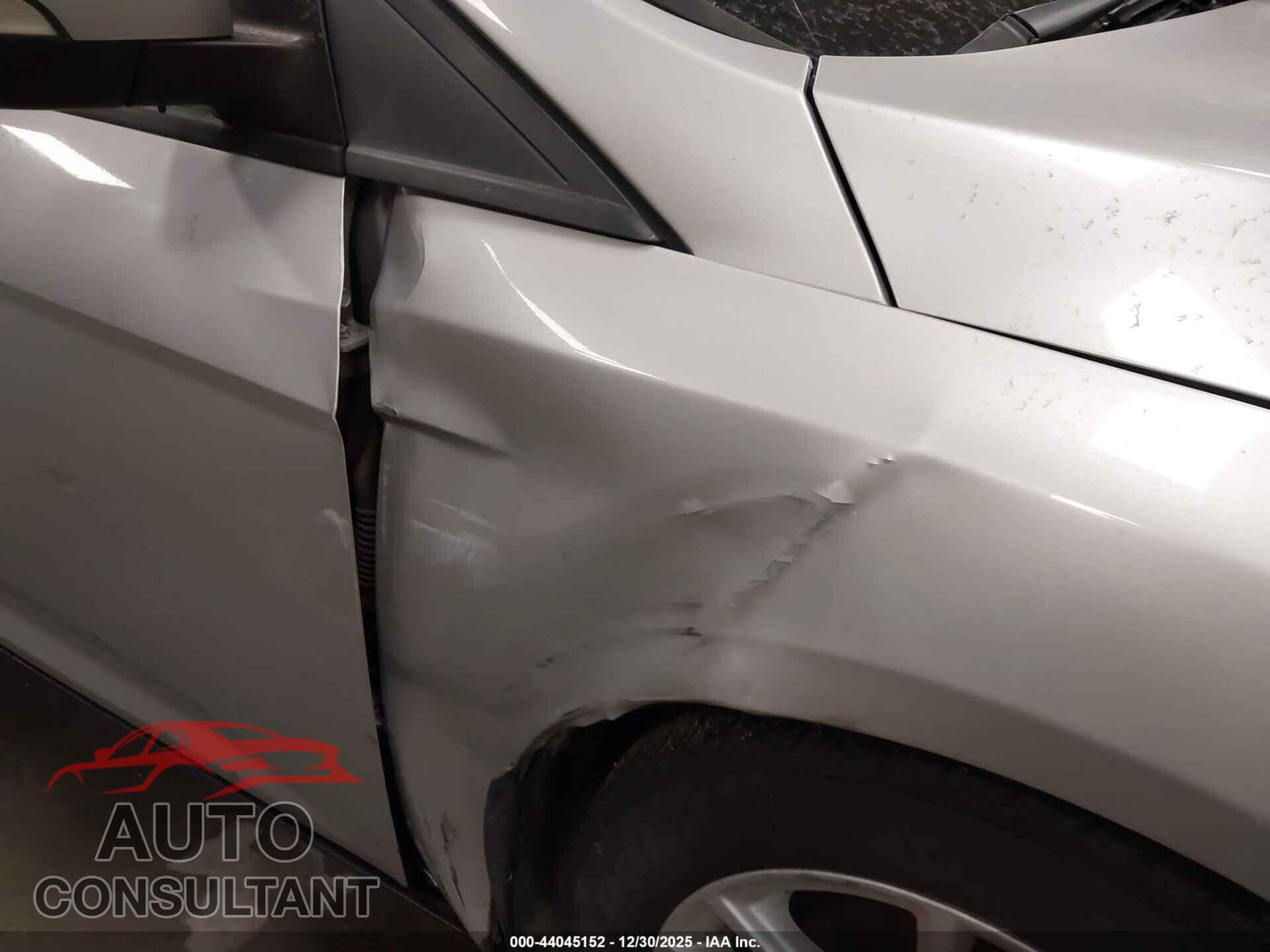 FORD FOCUS 2015 - 1FADP3F26FL354867