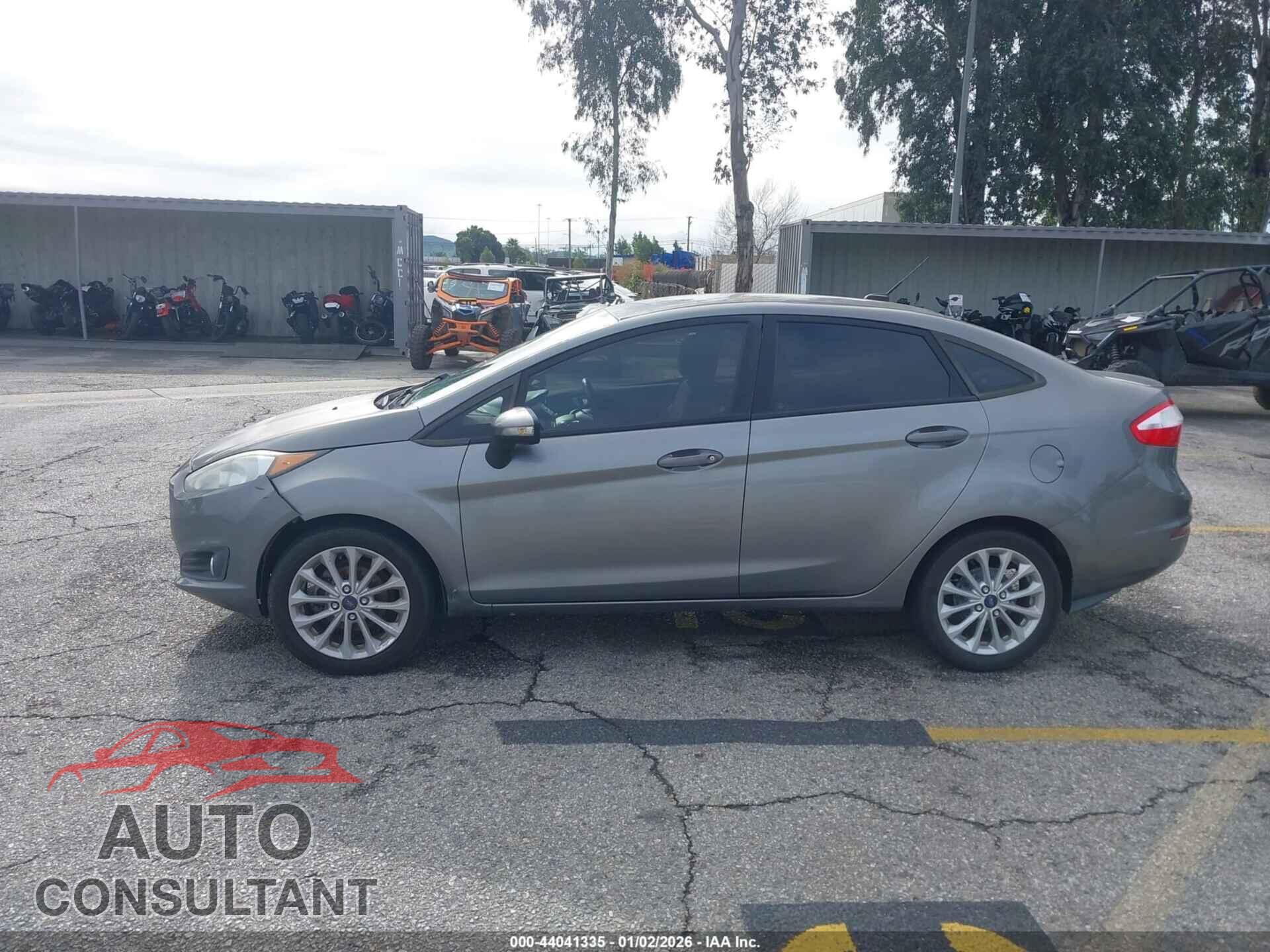 FORD FIESTA 2014 - 3FADP4BJ6EM190827
