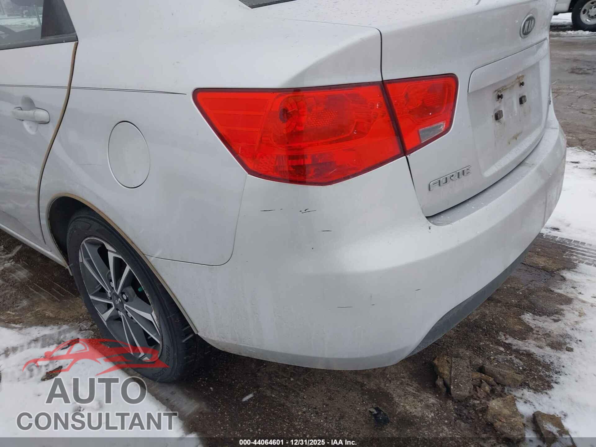 KIA FORTE 2010 - KNAFW4A39A5064242