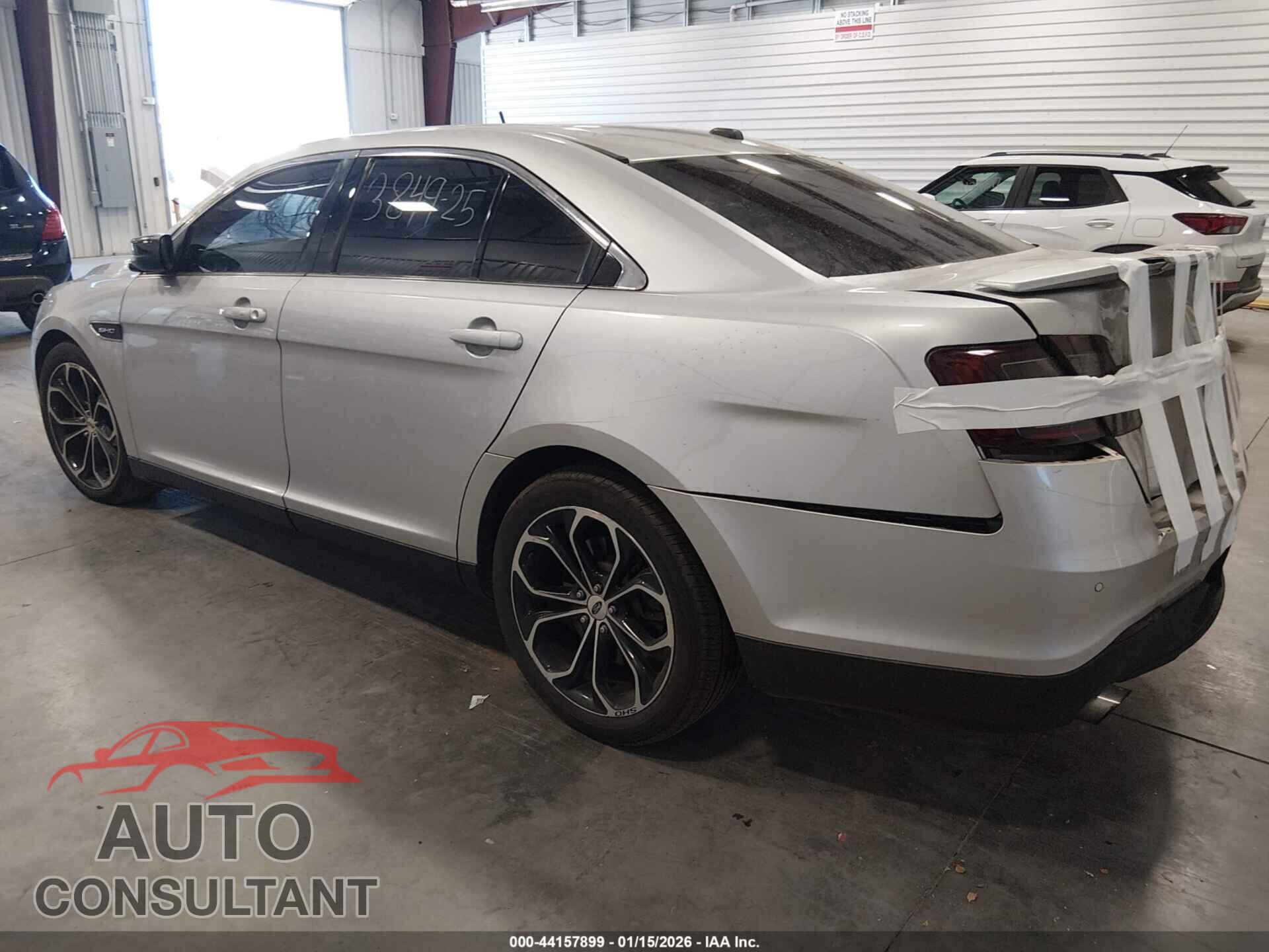 FORD TAURUS 2016 - 1FAHP2KT3GG114390