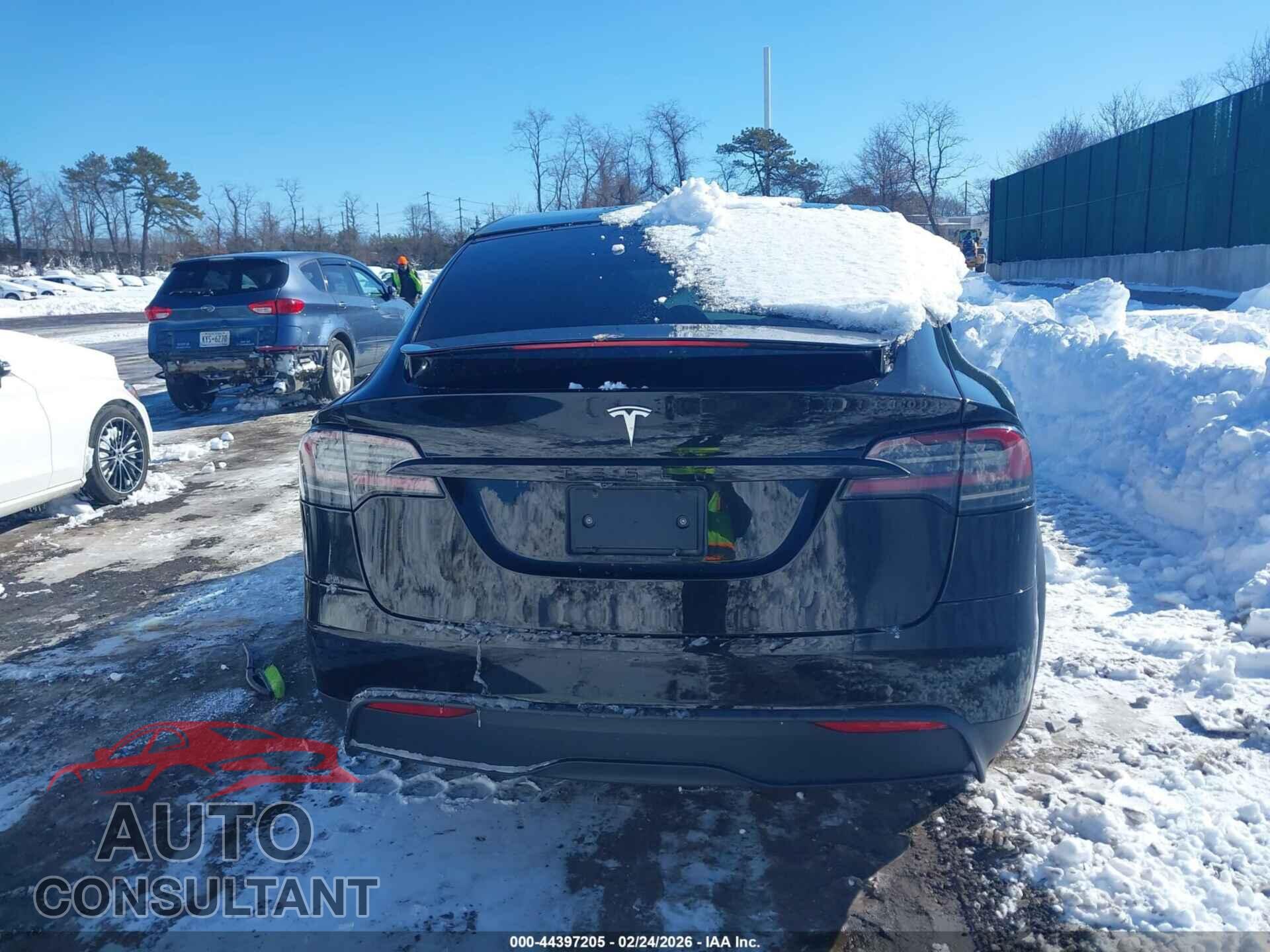 TESLA MODEL X 2023 - 7SAXCDE58PF365509
