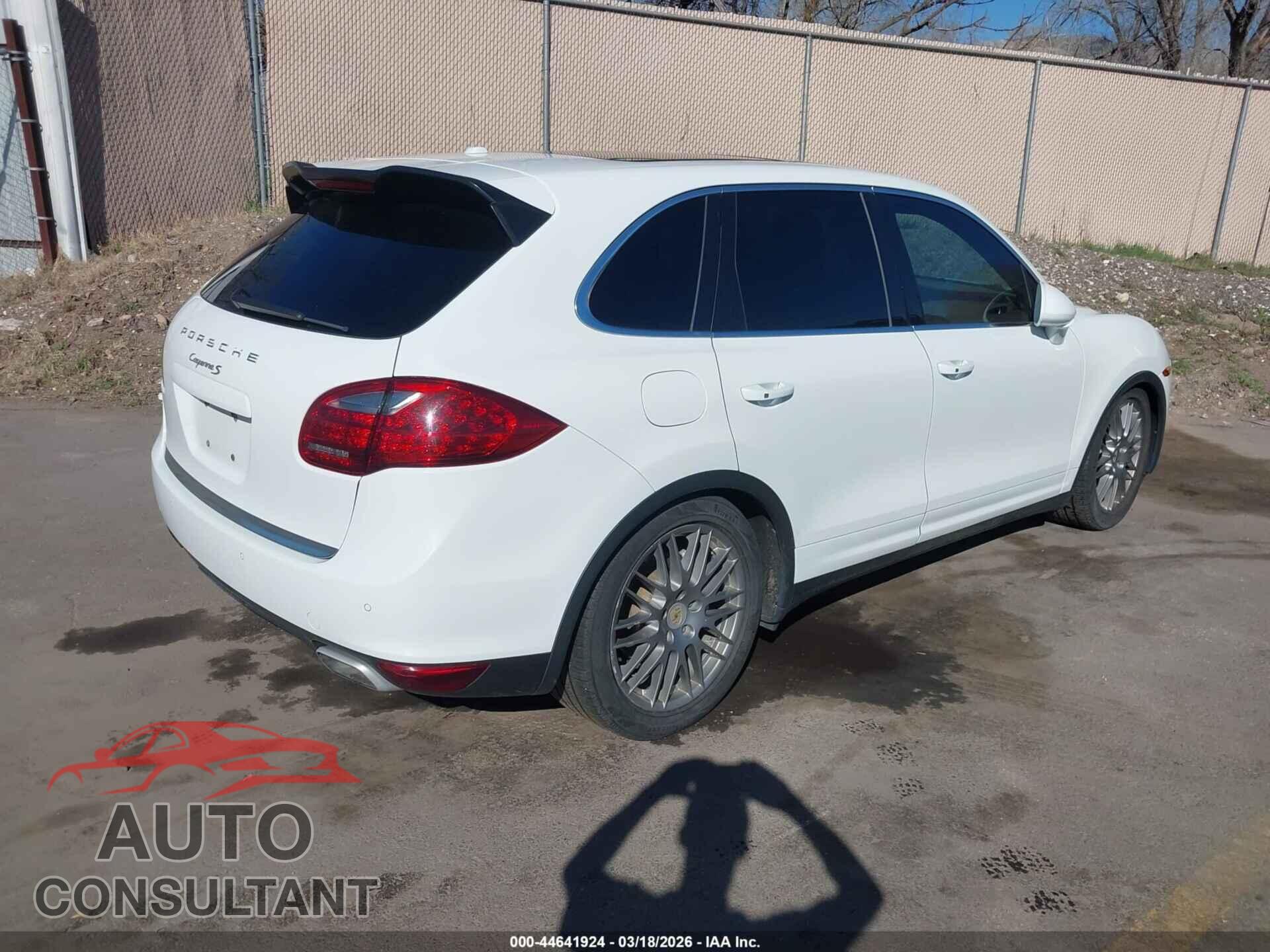 PORSCHE CAYENNE 2012 - WP1AB2A21CLA49994