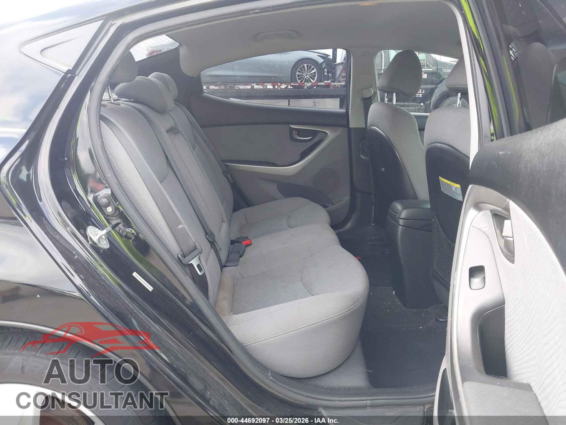 HYUNDAI ELANTRA 2013 - KMHDH4AE3DU999767