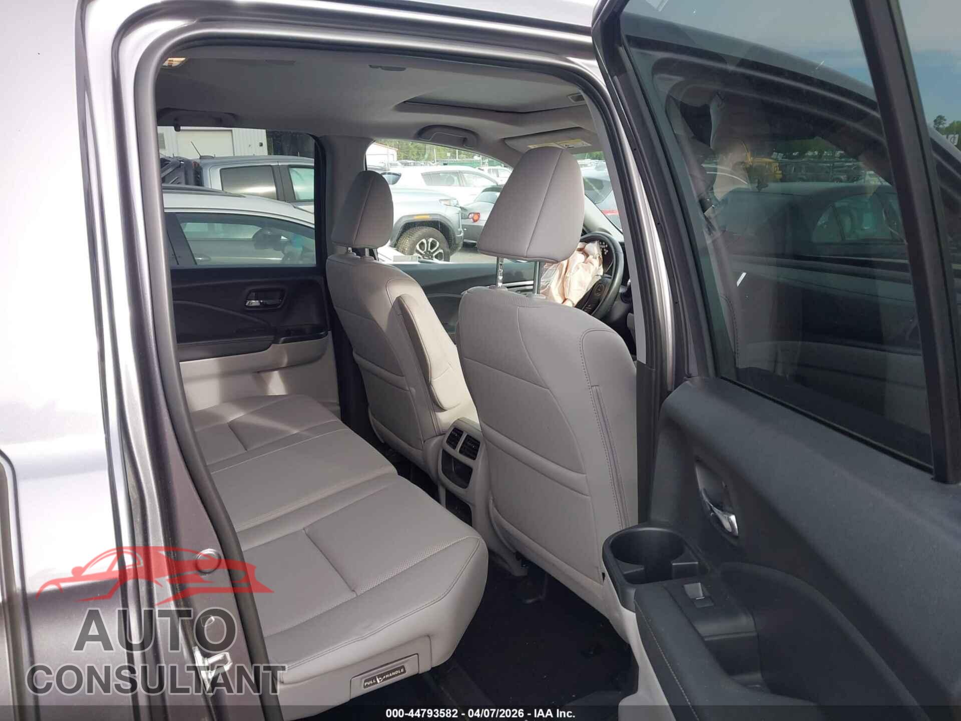 HONDA RIDGELINE 2019 - 5FPYK3F50KB043704