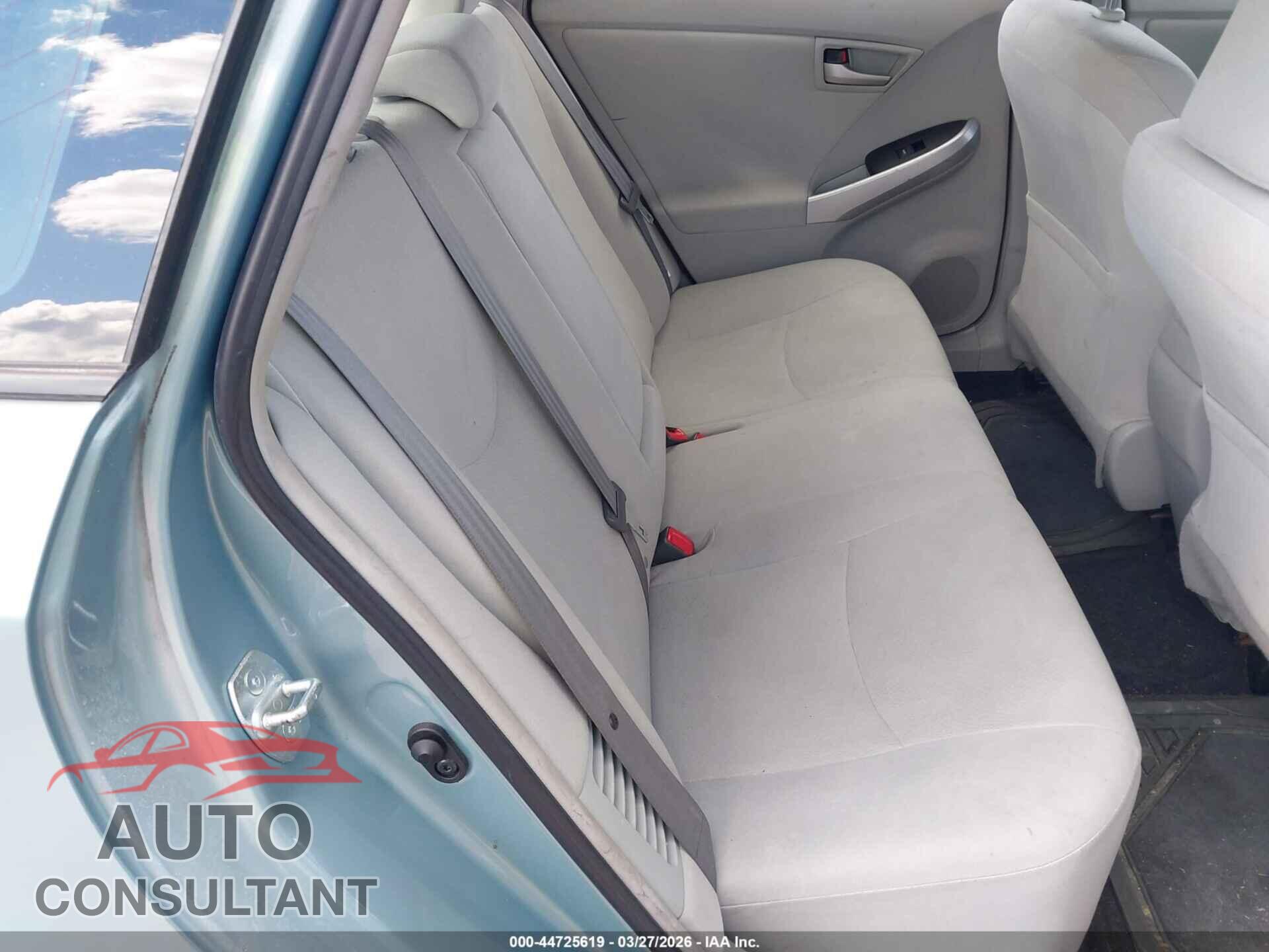 TOYOTA PRIUS 2014 - JTDKN3DU4E1809057