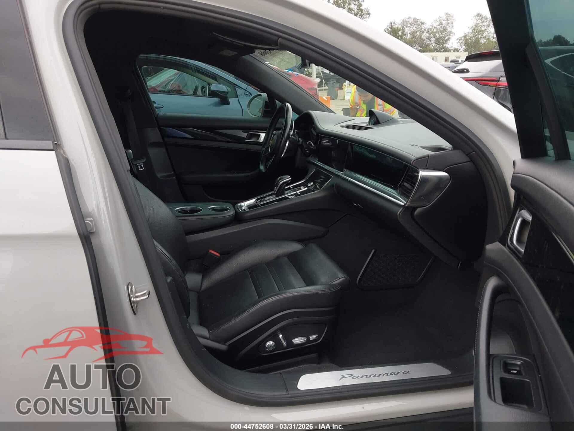 PORSCHE PANAMERA 2020 - WP0AA2A71LL103035