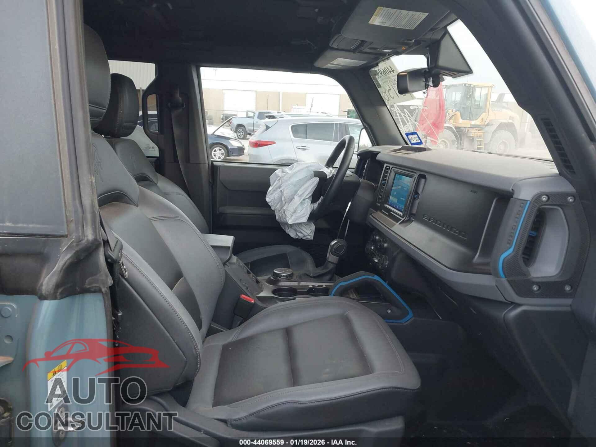 FORD BRONCO 2023 - 1FMEE5DP8PLC16758