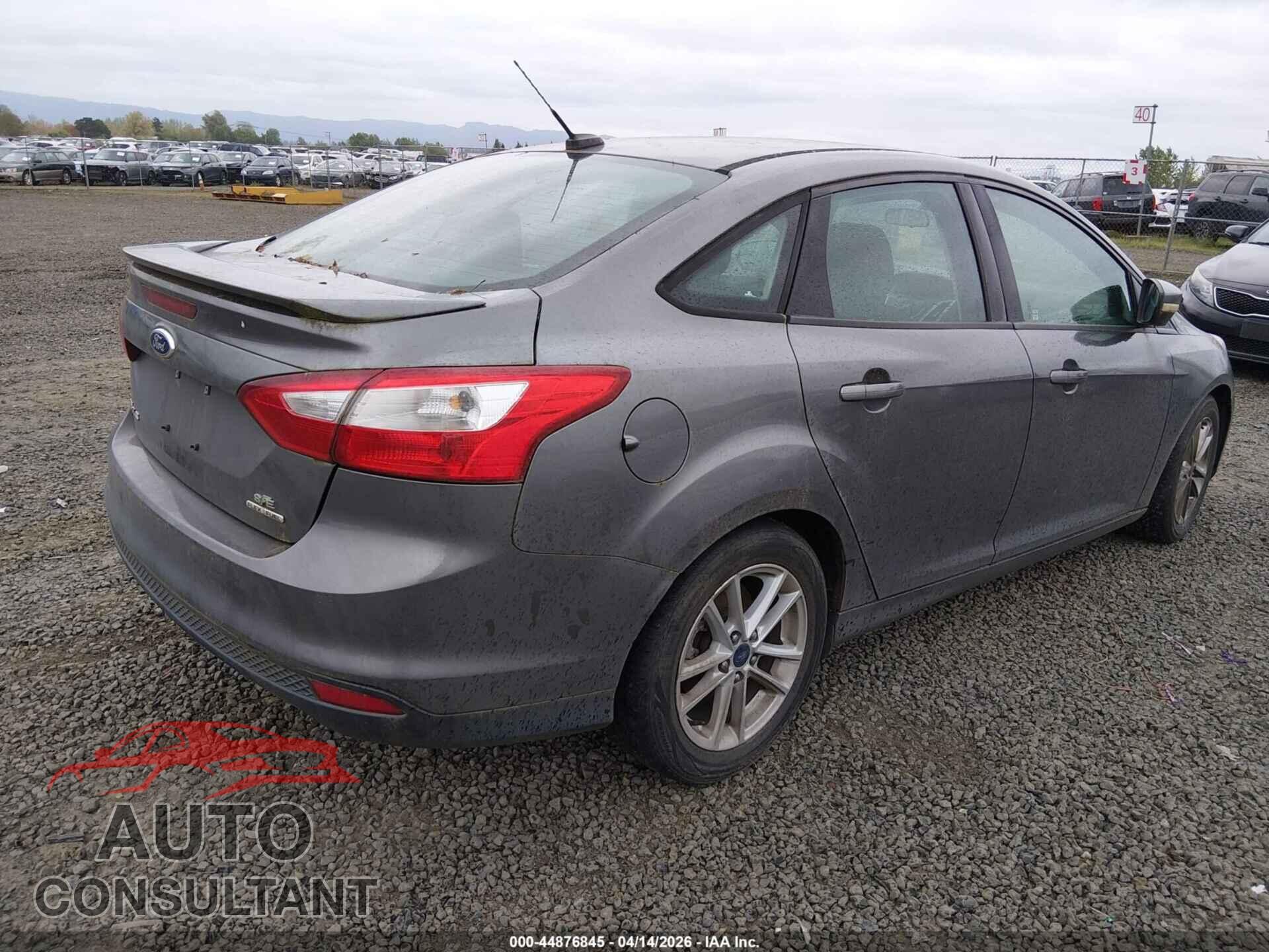 FORD FOCUS 2014 - 1FADP3F23EL112293