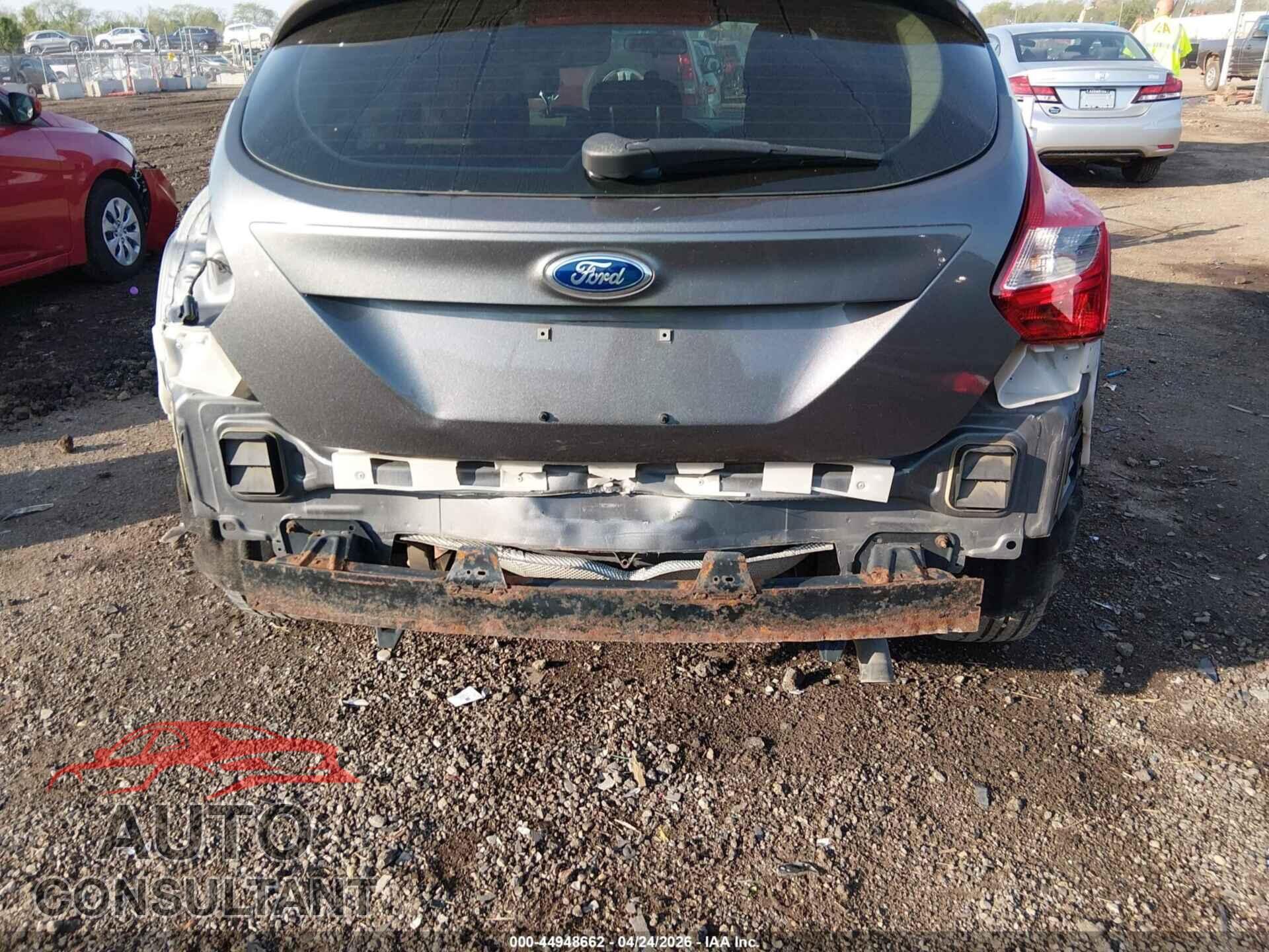 FORD FOCUS 2012 - 1FAHP3K28CL323834