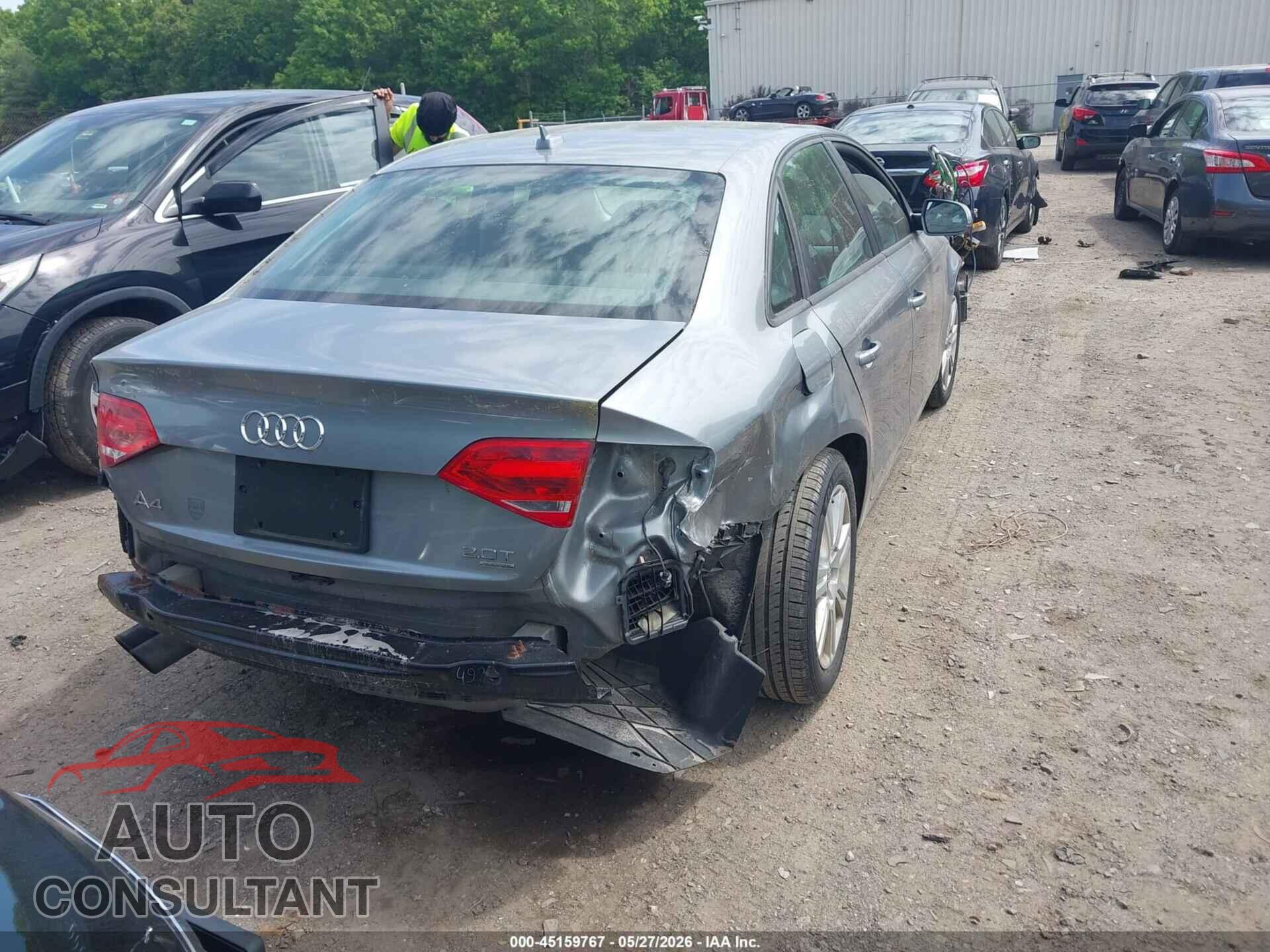 AUDI A4 2011 - WAUDFAFL5BN001462
