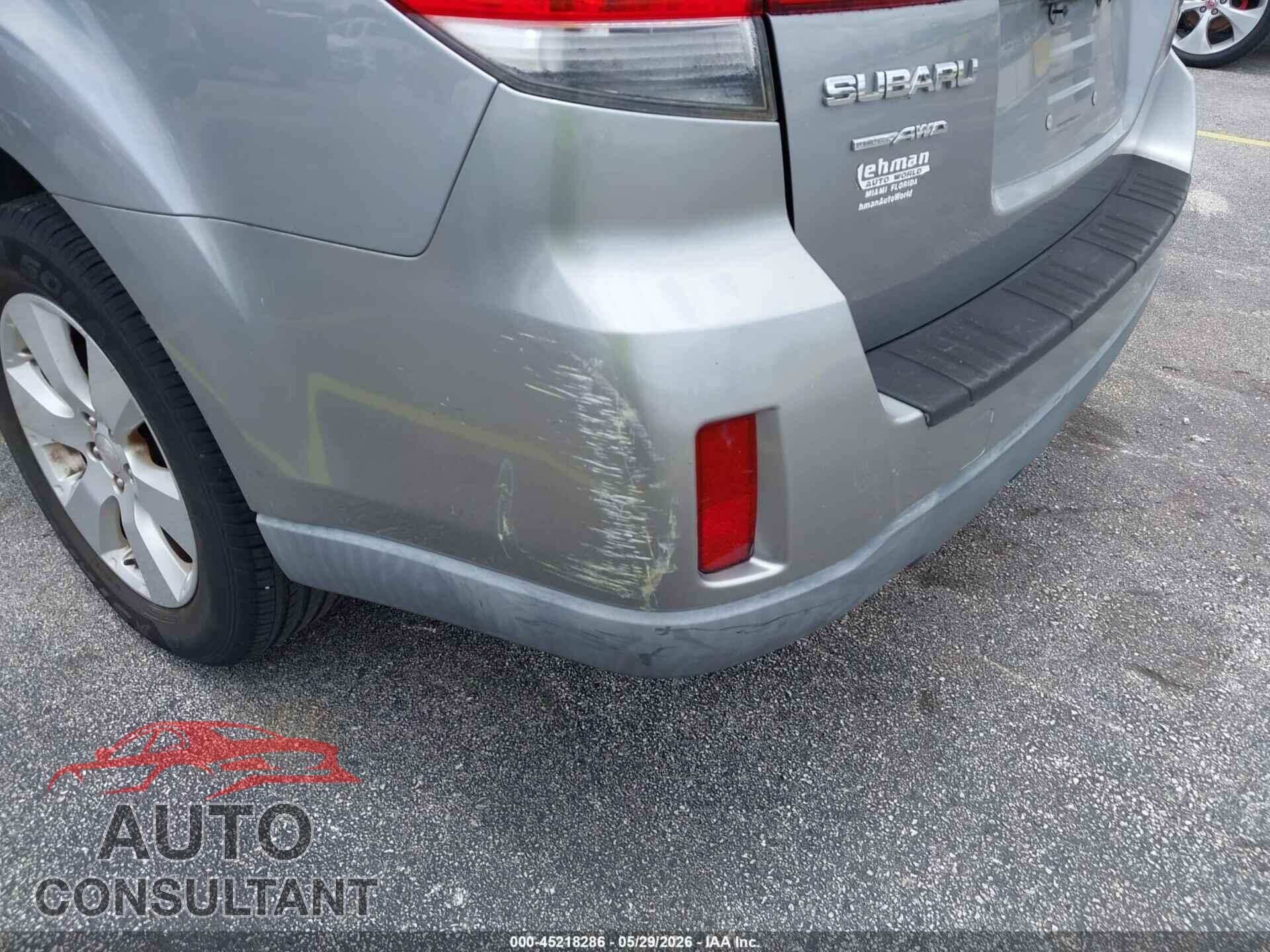 SUBARU OUTBACK 2010 - 4S4BRBBC7A3383741