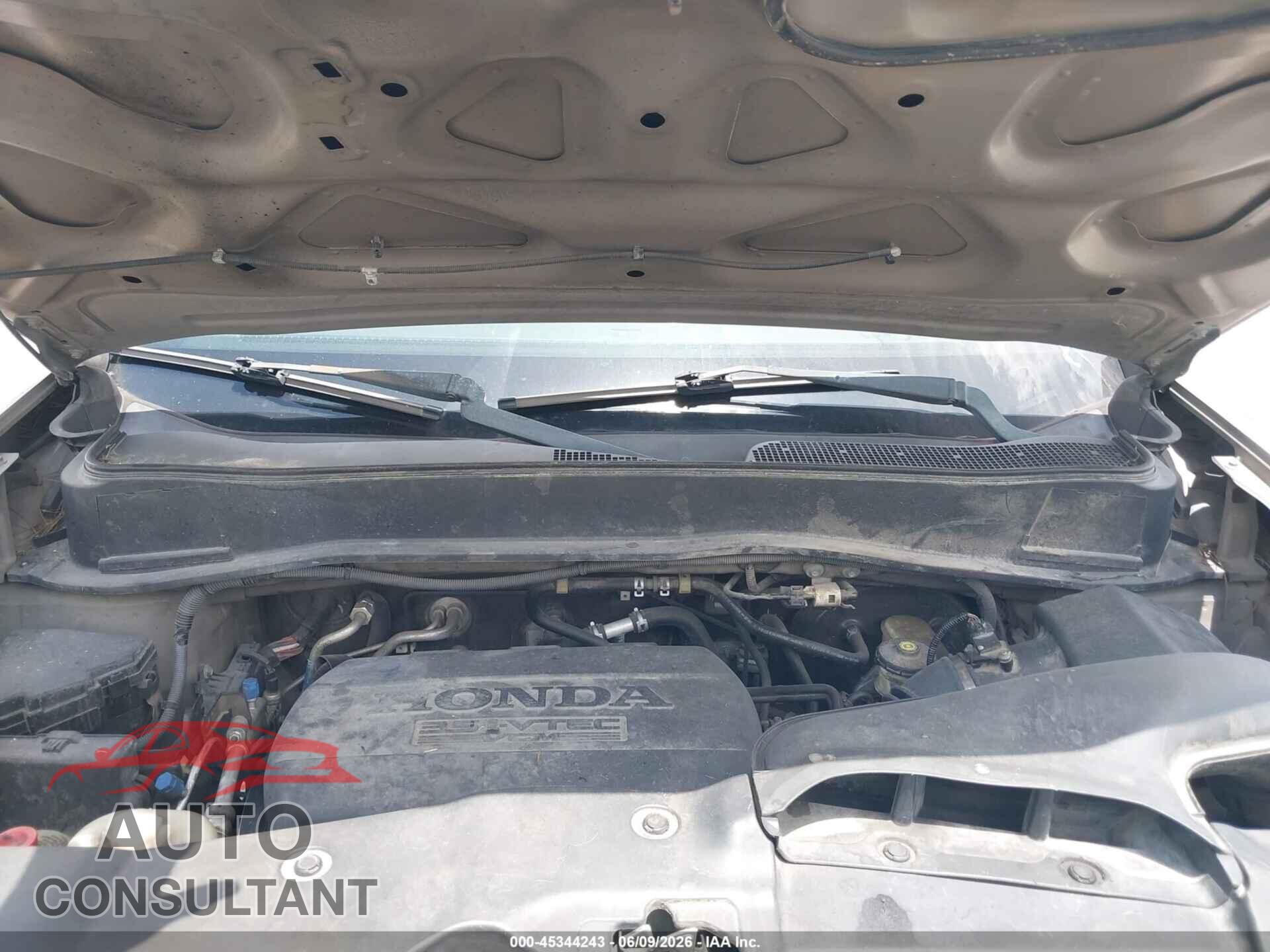HONDA PILOT 2011 - 5FNYF3H57BB022732