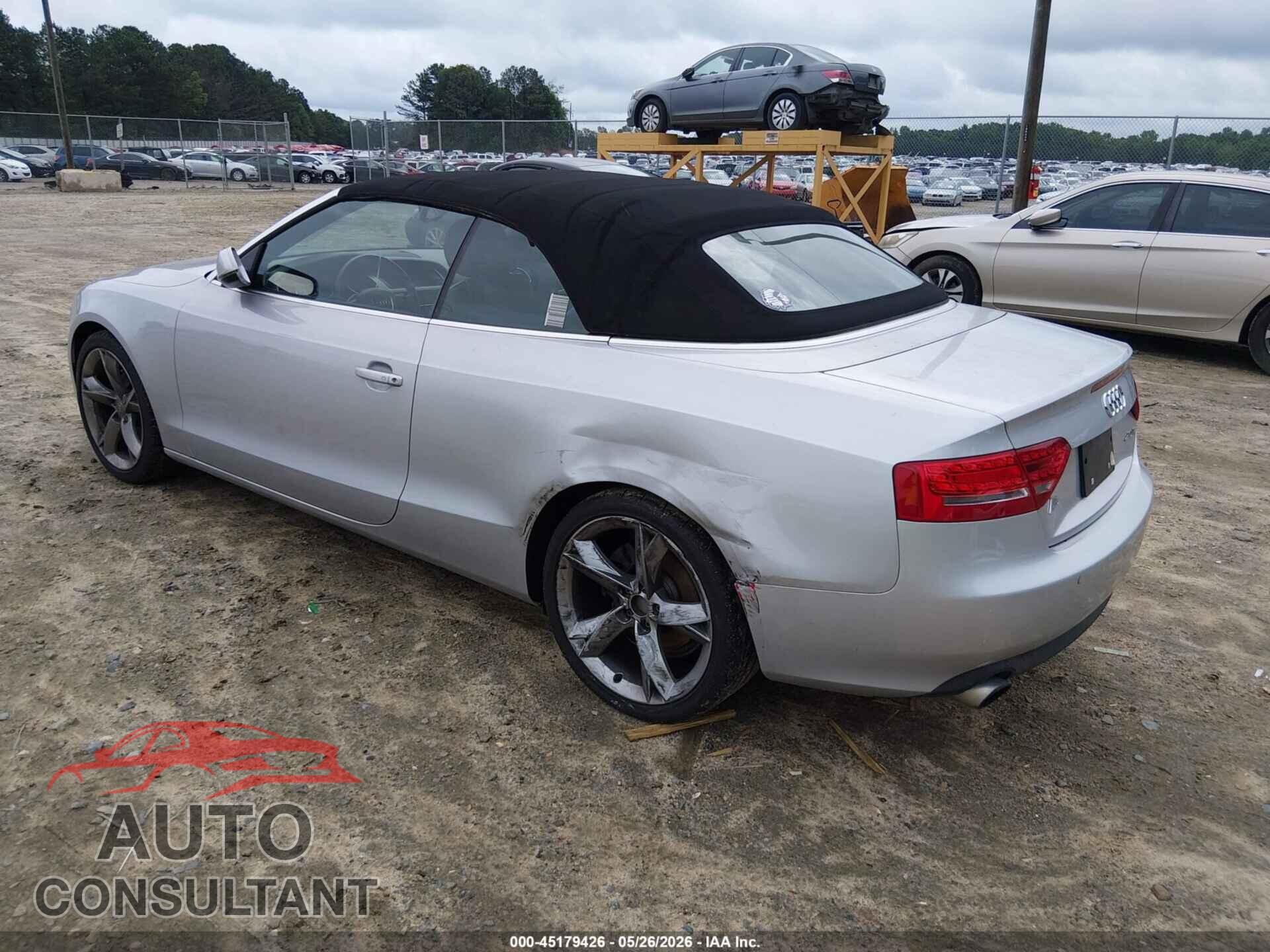 AUDI A5 2012 - WAUJFAFH2CN005338