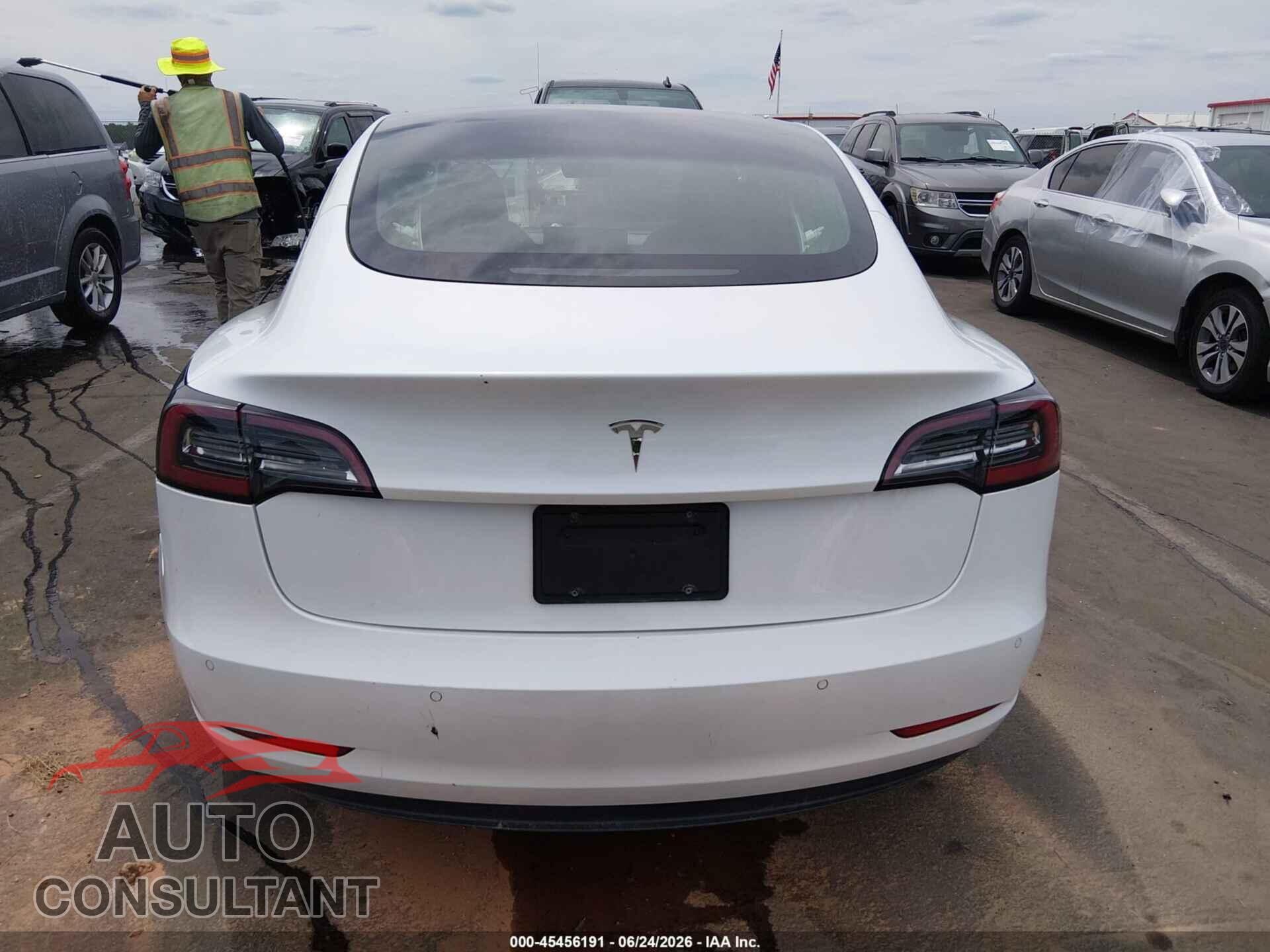 TESLA MODEL 3 2020 - 5YJ3E1EA2LF792759