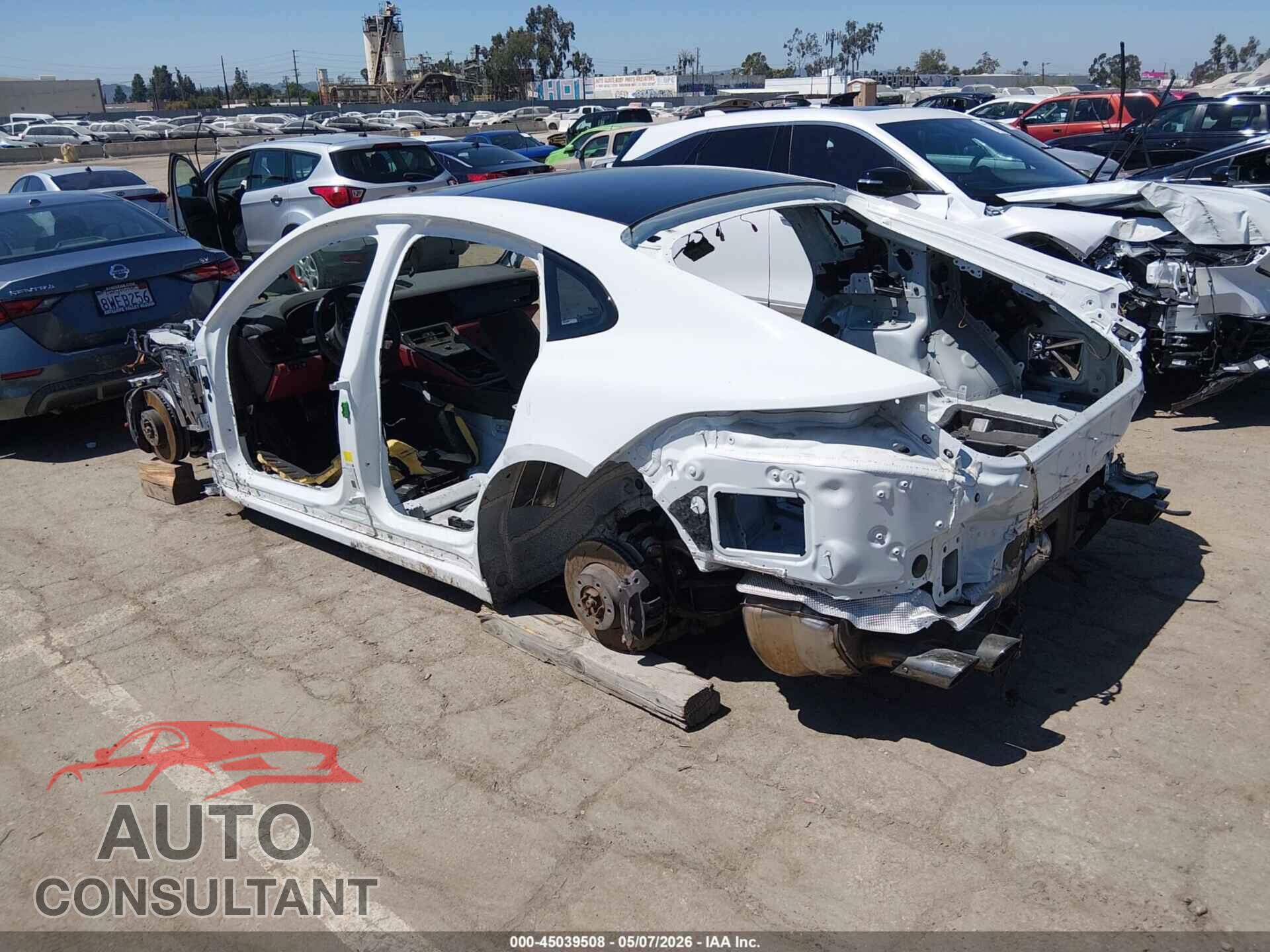 PORSCHE PANAMERA 2024 - WP0AA2YA5RL004471