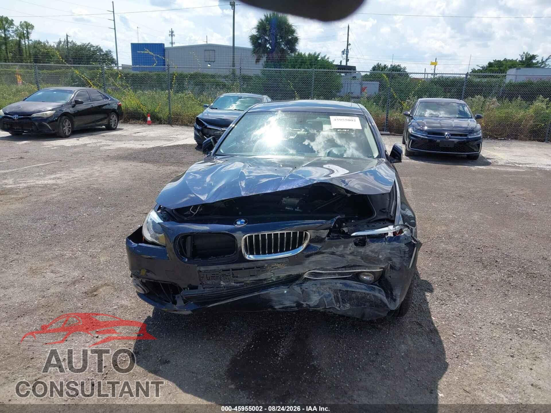 BMW 528I 2014 - WBA5A5C55ED511563
